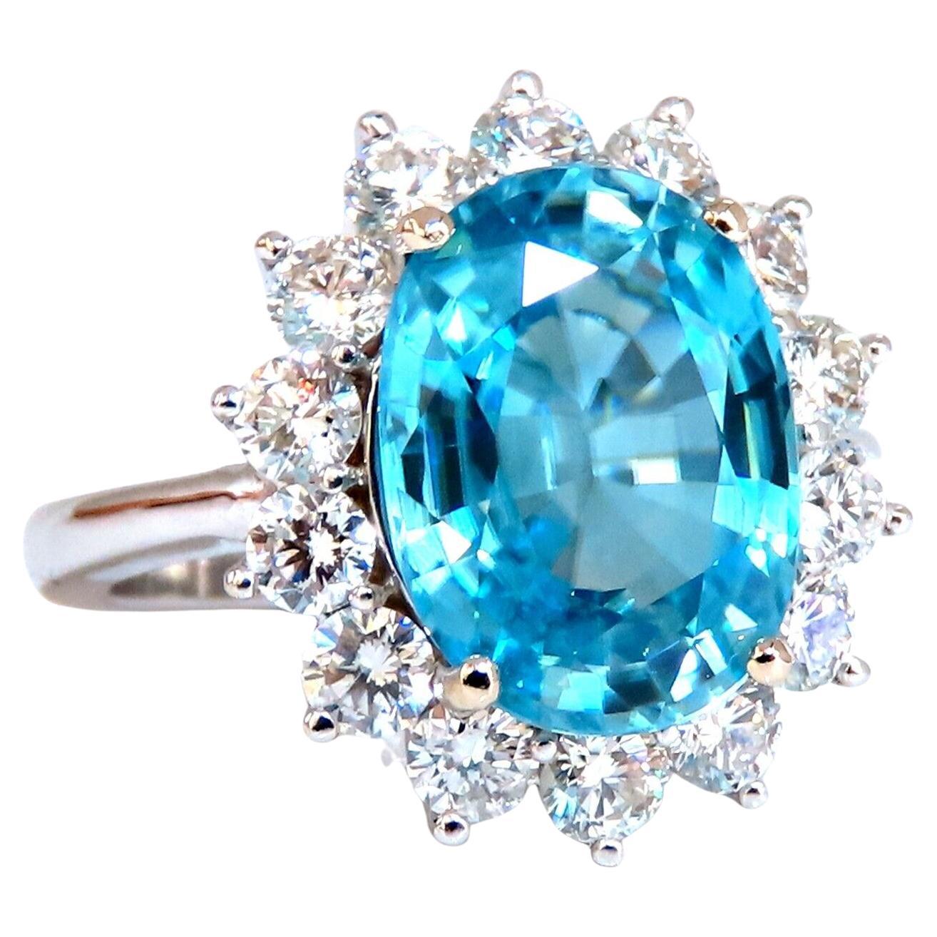 7.22ct Natural Blue Zircon Diamonds Cluster Cocktail Halo Ring 18kt Gold For Sale