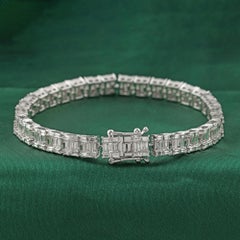 Bracciale con diamanti a baguette da 7,23 carati, purezza SI, colore HI, in oro bianco 14 carati