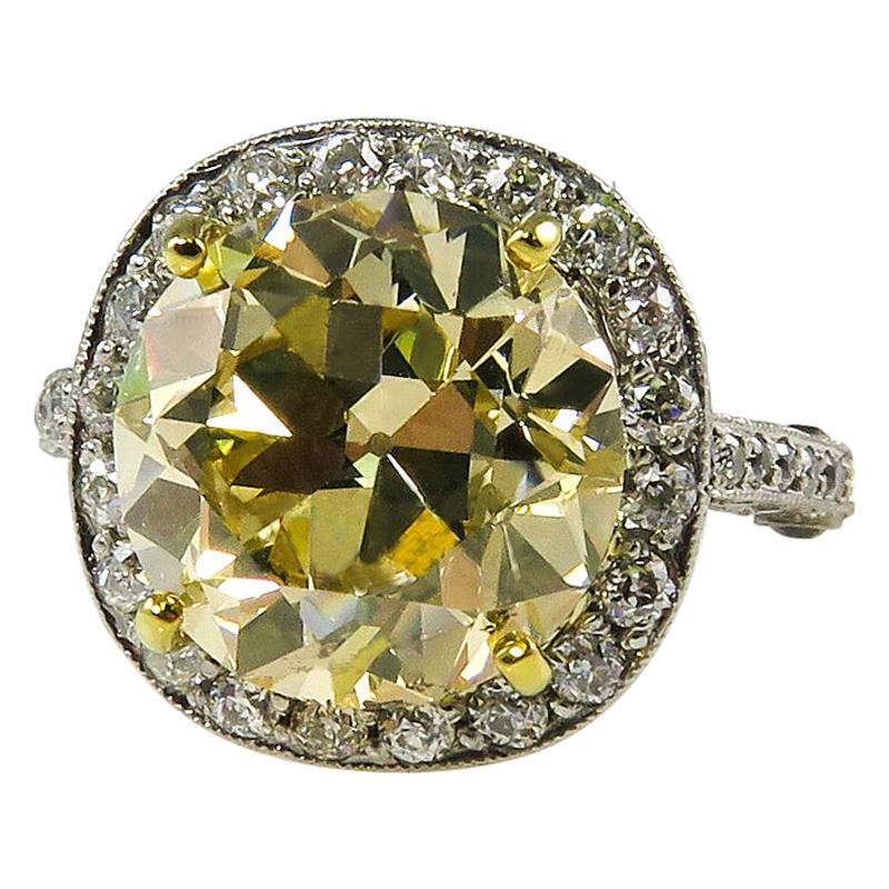 7.24 Carat Estate Fancy Yellow Round Diamond Wedding Plat Ring EGL, USA
