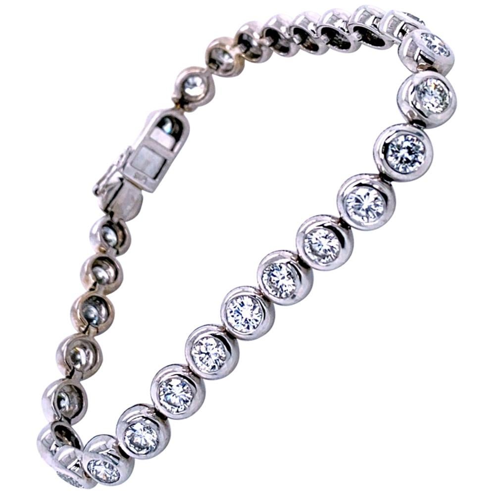 Bracelet tennis en or avec diamants ronds sertis en serti clos de 7,25 carats