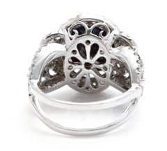 7.25 Carat Exquisite Natural Blue Sapphire and Diamond 14 Karat Solid White Gold