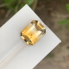 7.25 Carat Natural Loose Bi Colour Citrine Emerald Shape Gemstone