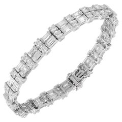 Bracciale in platino con diamanti tondi baguette da 7,25 carati