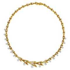 Collier Arrowhead en or jaune avec diamants ronds et brillants de 7,25 carats au total