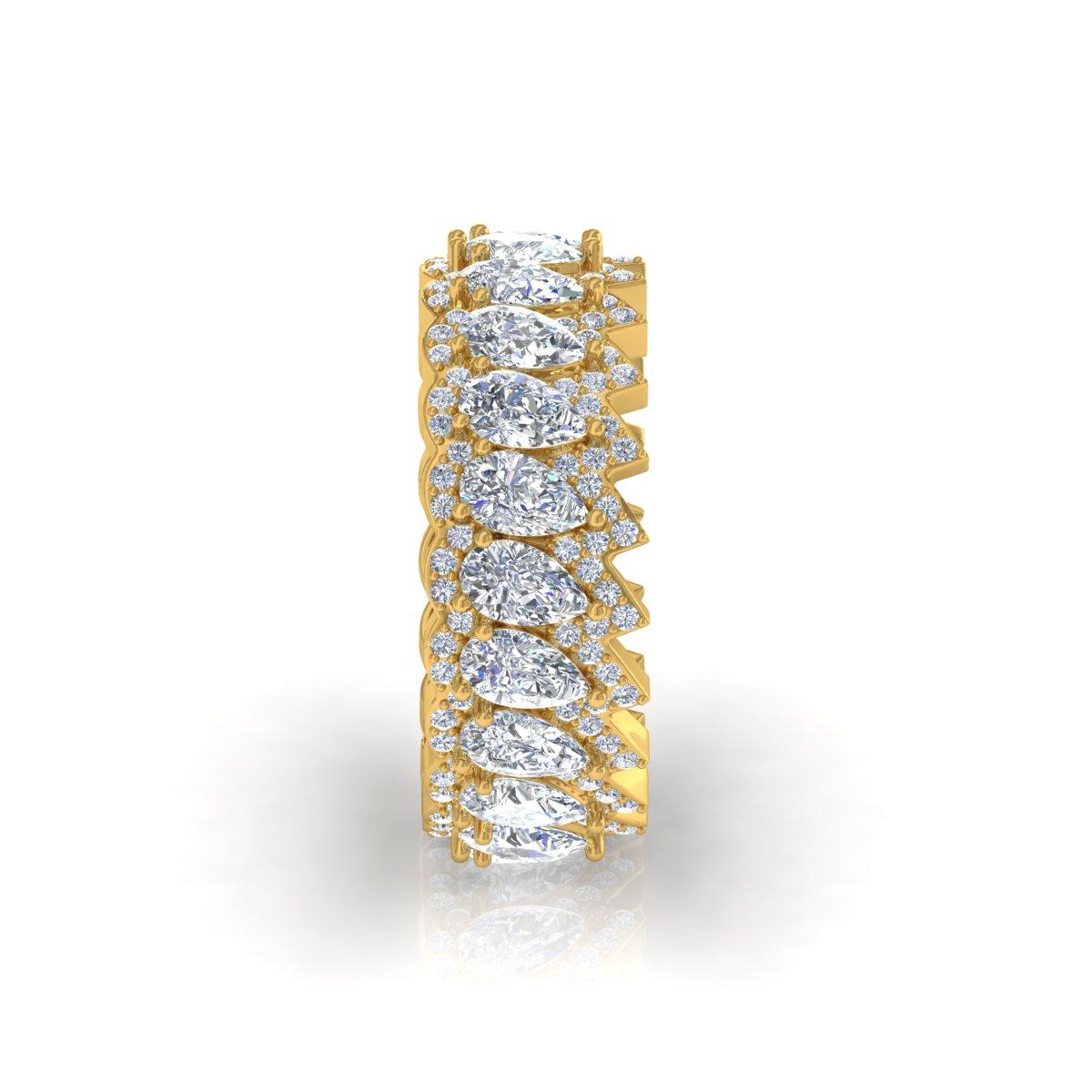 Pear Cut 7.25 Carat SI Clarity HI Color Pear Round Diamond Yellow Gold Zigzag Band Ring For Sale