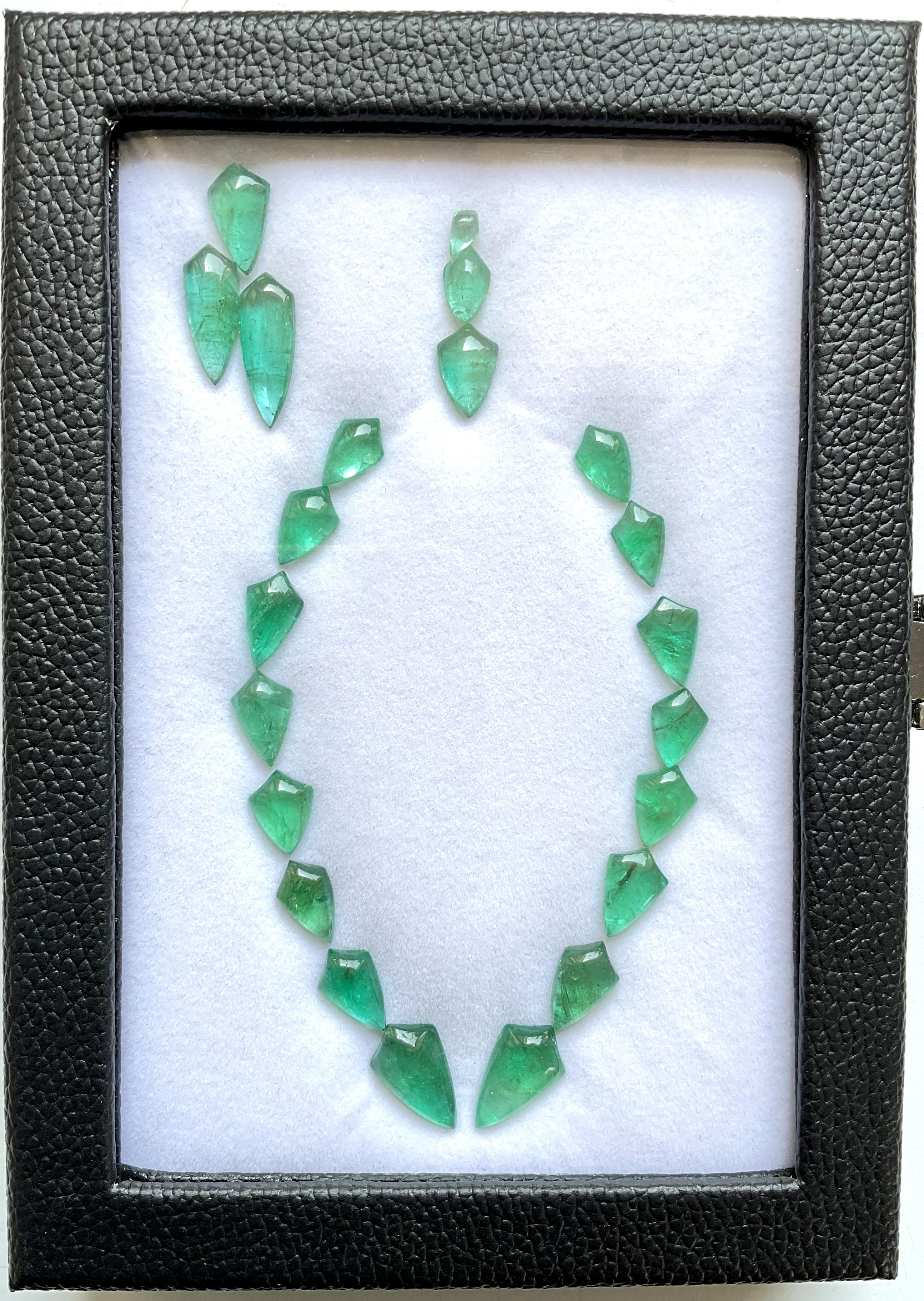 72.50 carats Zambian Emerald Shield Pair cabochon Layout Jewelry Natural Gems For Sale 1