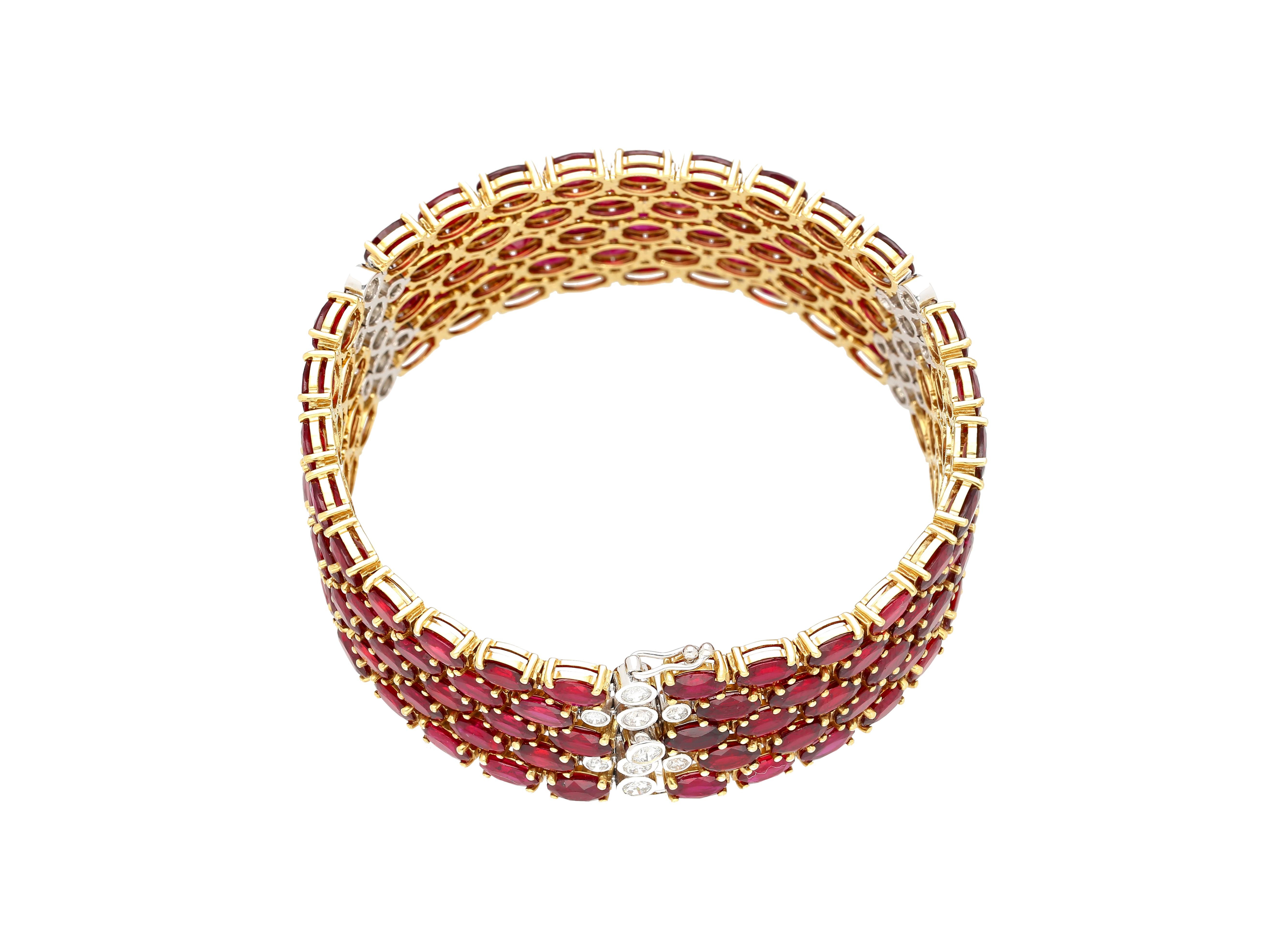 72.51 Carat Natural Oval Cut Ruby and Diamond 5-Row Multi Link 18K Gold Bracelet In New Condition For Sale In Miami, FL
