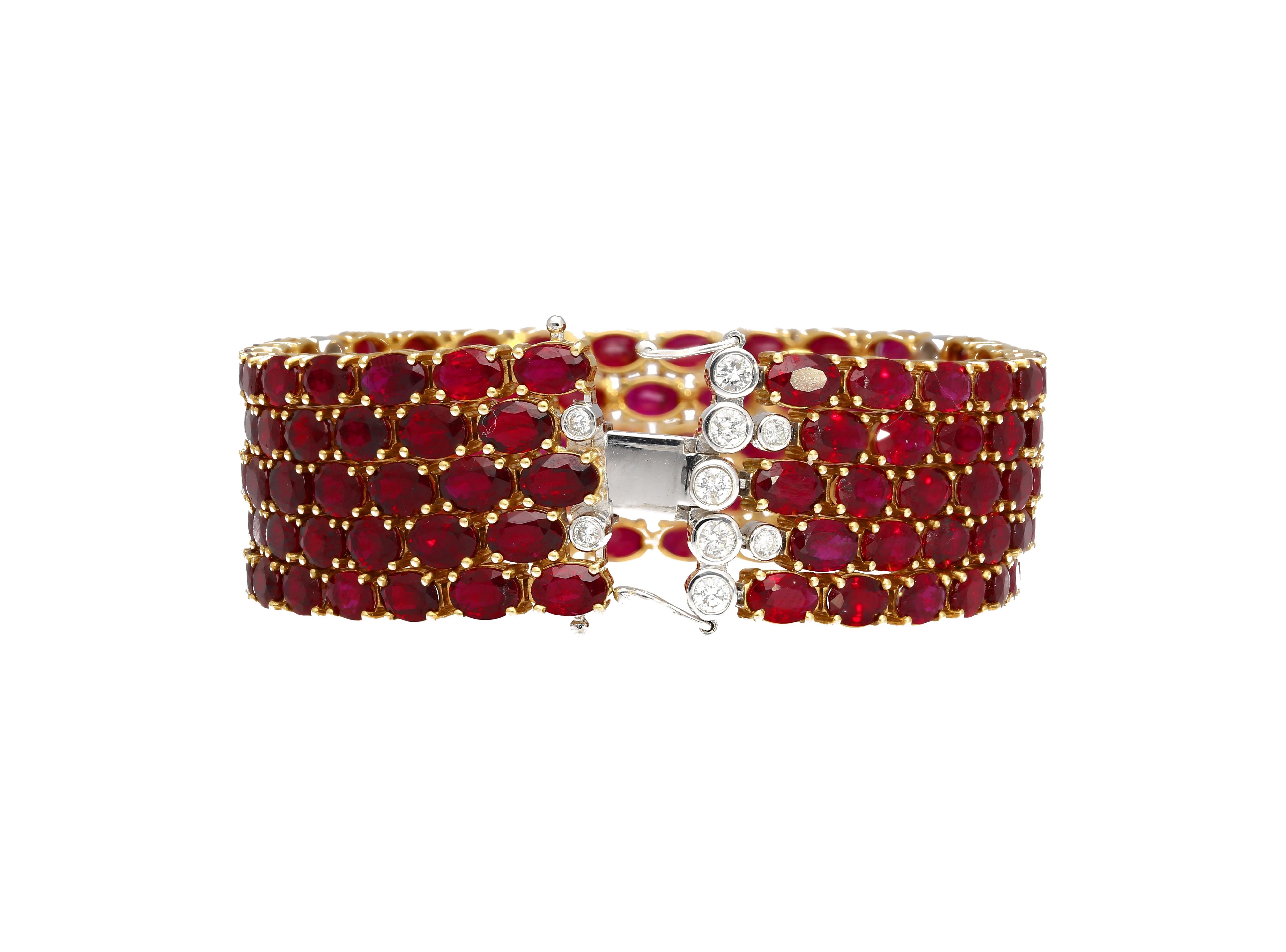 72.51 Carat Natural Oval Cut Ruby and Diamond 5-Row Multi Link 18K Gold Bracelet For Sale 1