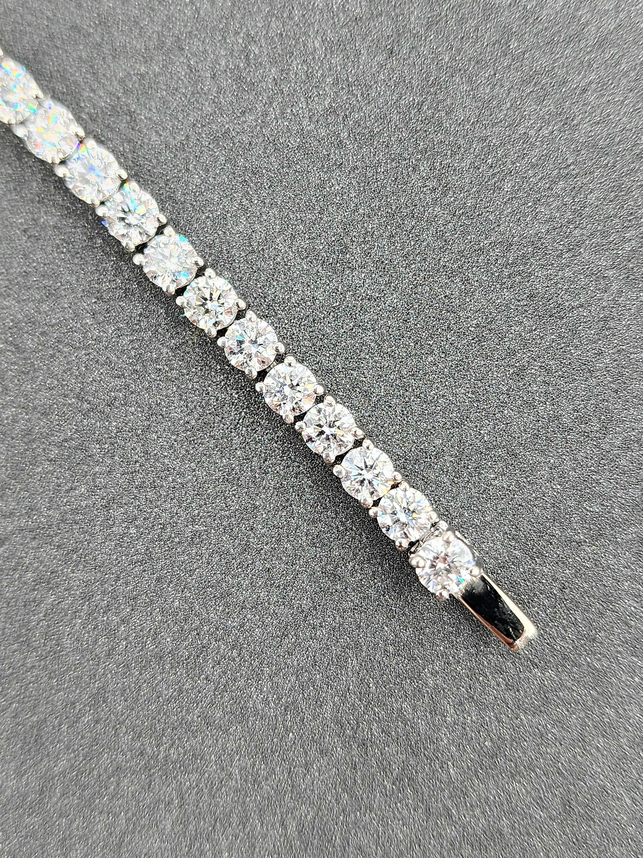 7.26 ct Diamond Tennis Bracelet For Sale 1