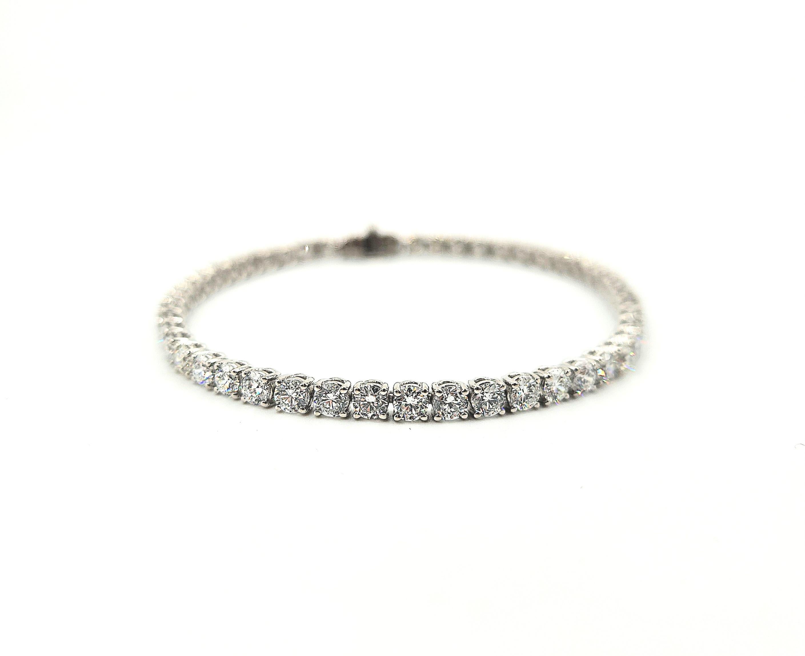 7.26 ct Diamond Tennis Bracelet For Sale 2
