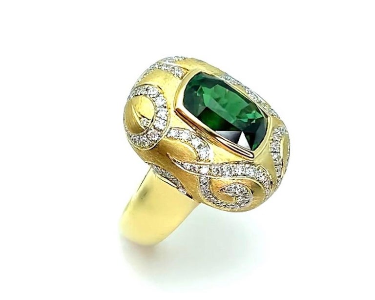 Women's or Men's 7.26 ct. Tsavorite Garnet, Diamond 18k Yellow Gold Bezel Set Handmade Dome Ring For Sale