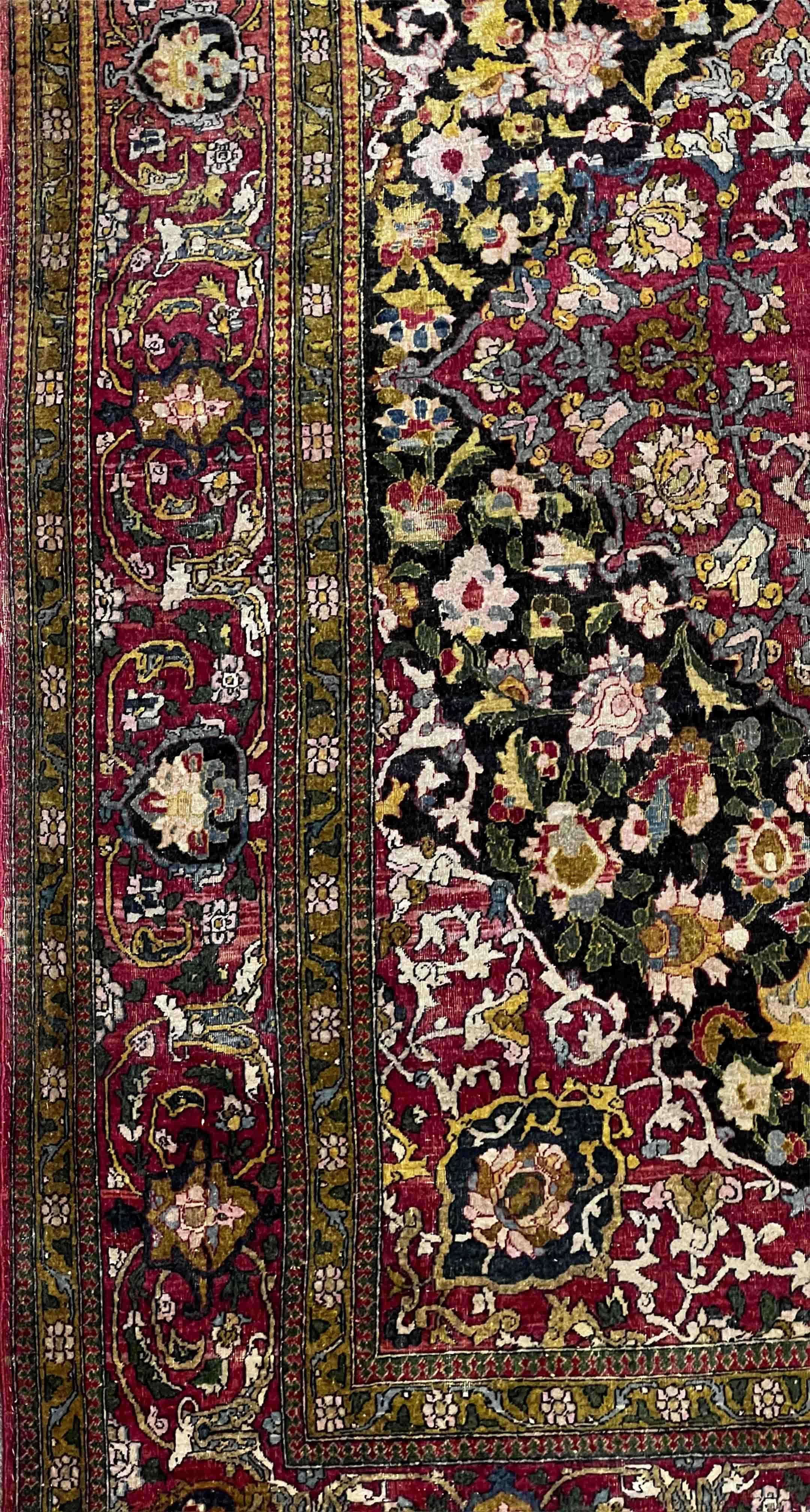 727, Schöner Vintage-Teppich mit Blumenmuster (Frühes 20. Jahrhundert) im Angebot