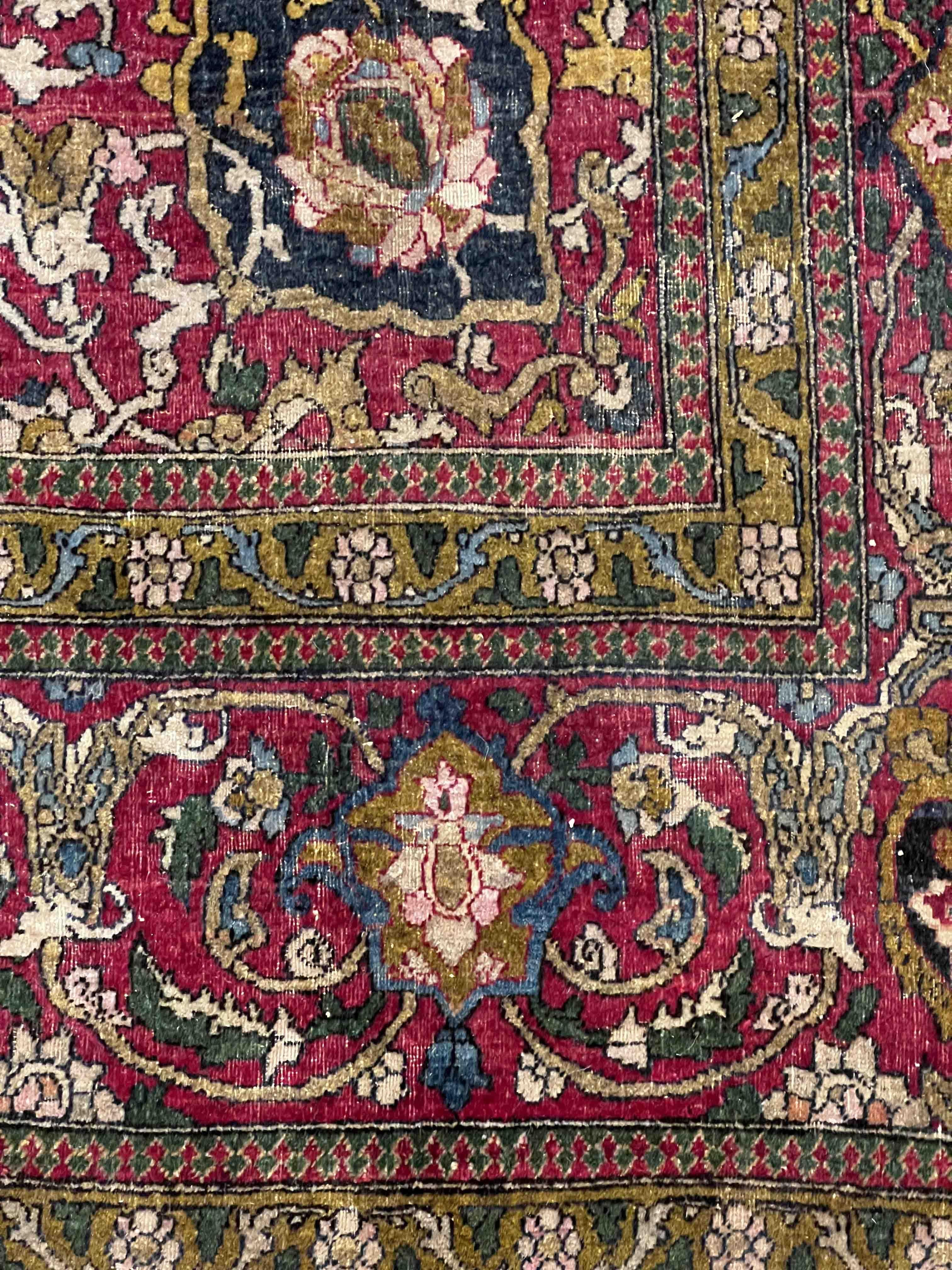 727, Schöner Vintage-Teppich mit Blumenmuster im Angebot 1