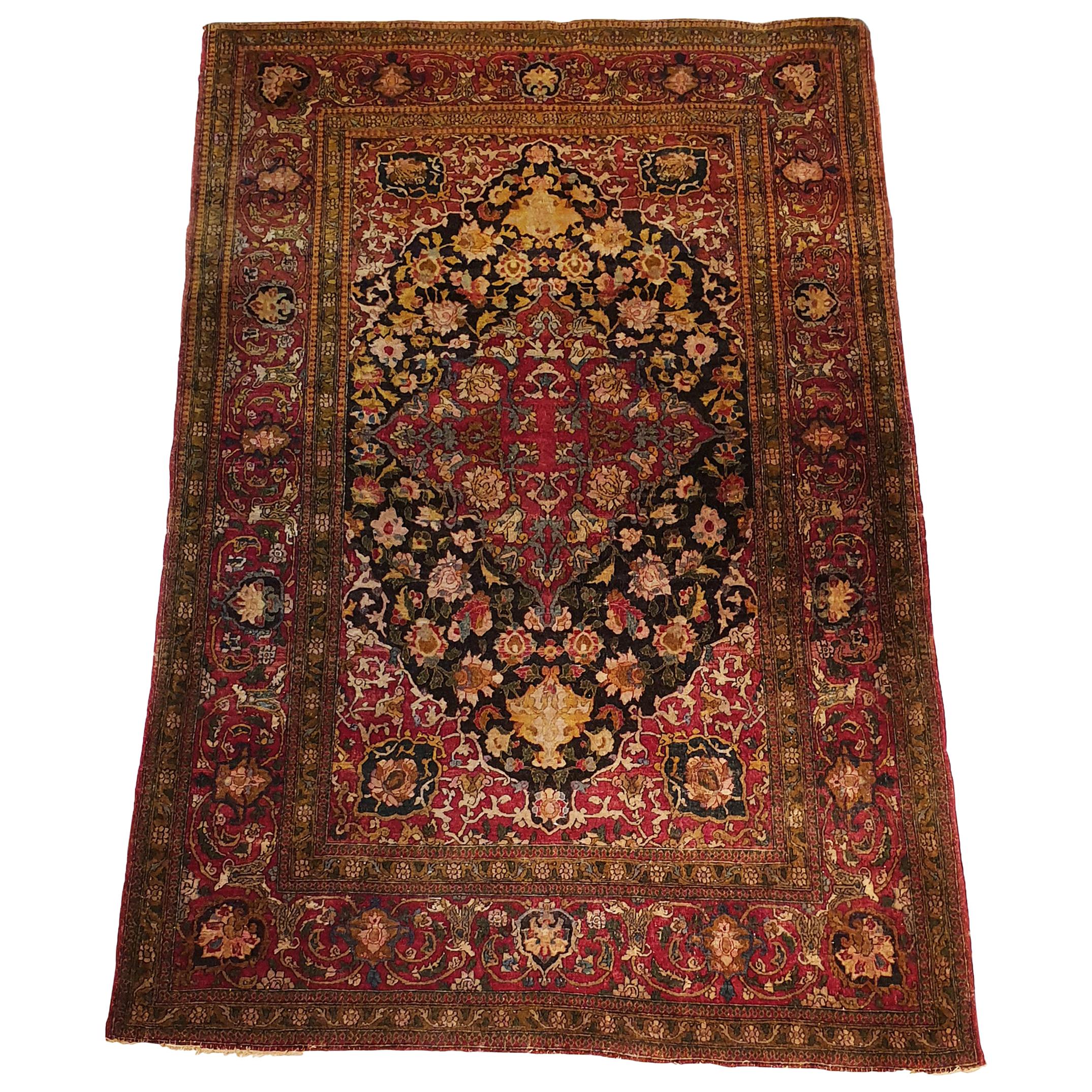 727, Beautiful Vintage Floral Design Rug