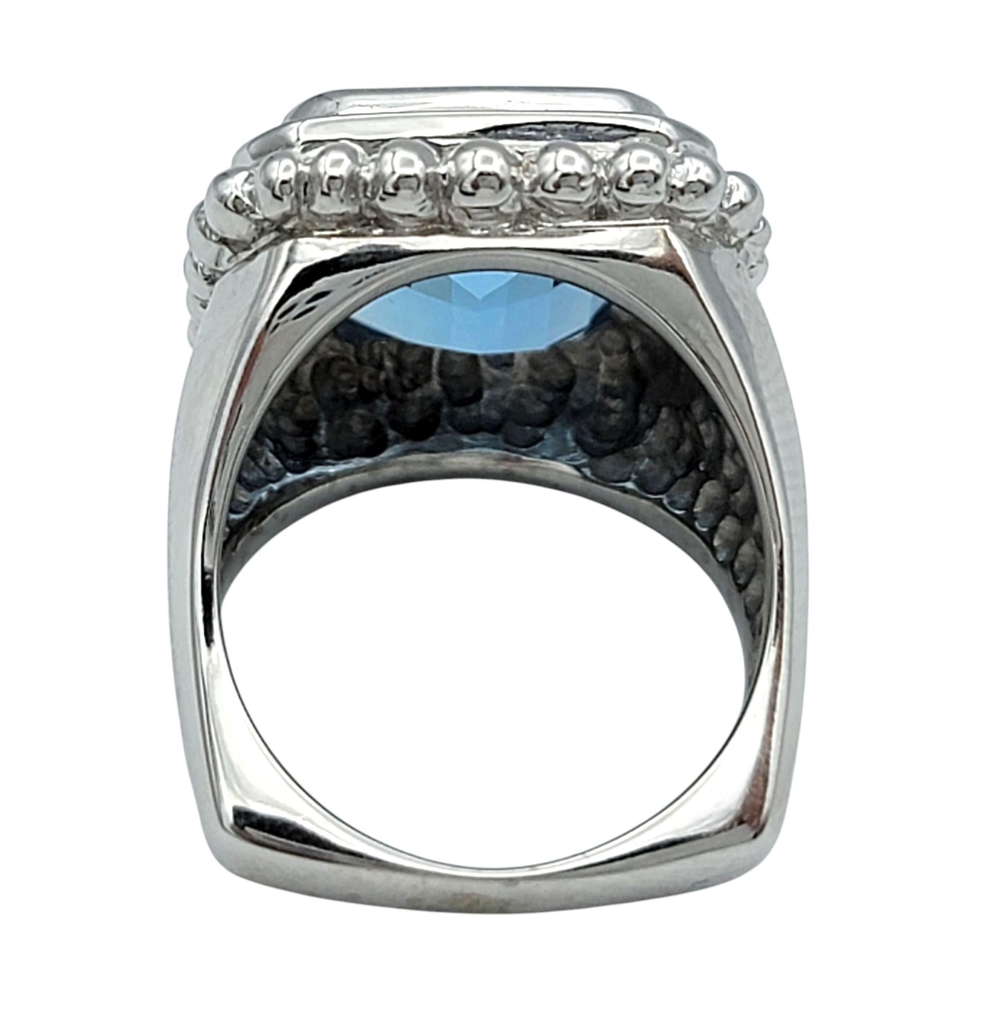 7,27 Karat Blauer Topas im Smaragdschliff mit Wellenschliff und Wellenschliff in 14 Karat Gold Cocktail-Ring Damen im Angebot