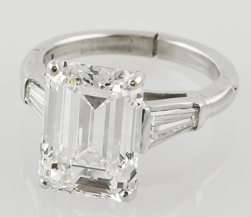7.29 Carat Emerald-Cut Diamond Platinum Ring In Good Condition In New York, NY