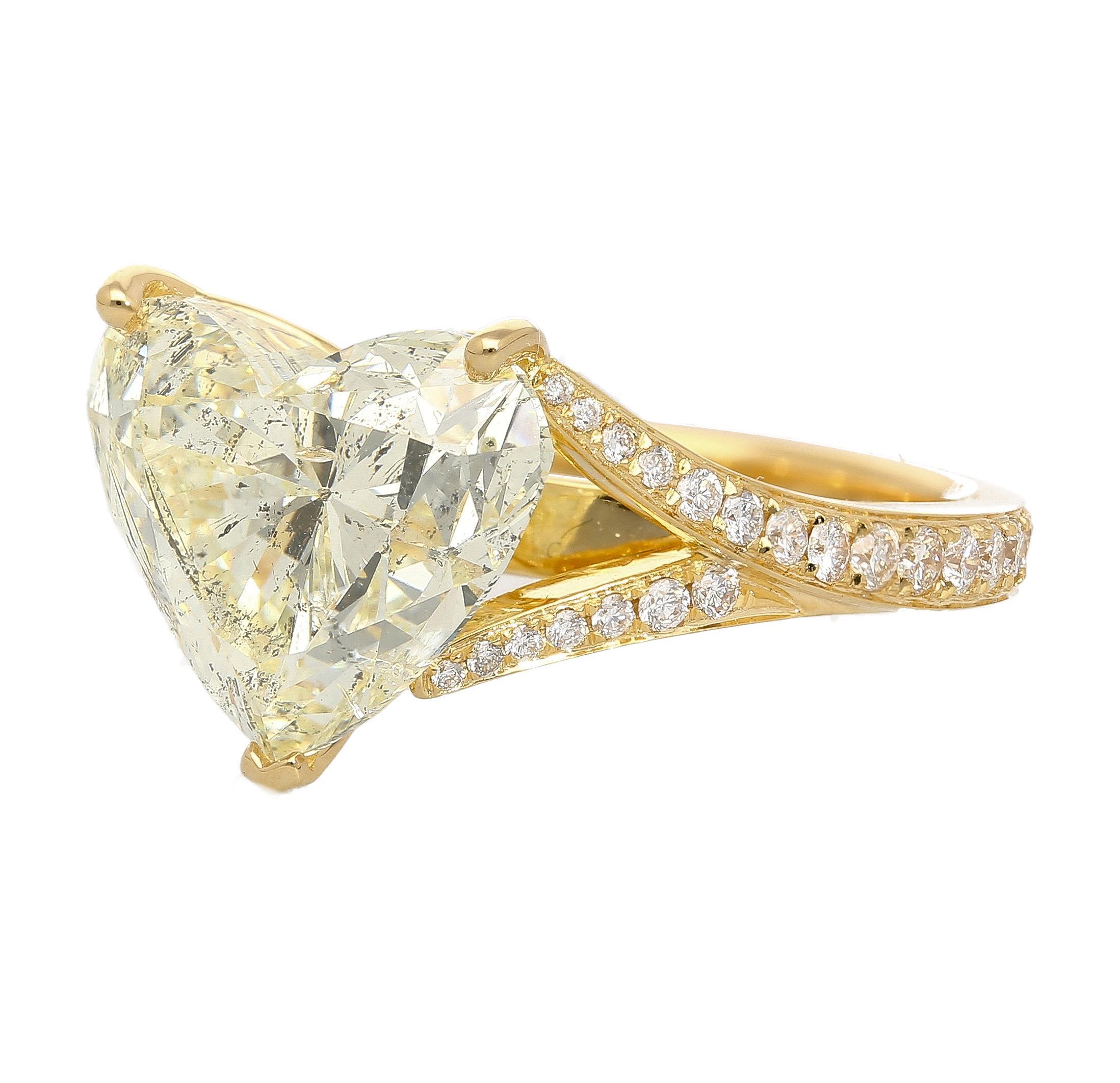 Art Nouveau Anello di fidanzamento vintage 18k da 7,29 carati con taglio a cuore e K/I1 di diamanti naturali in vendita