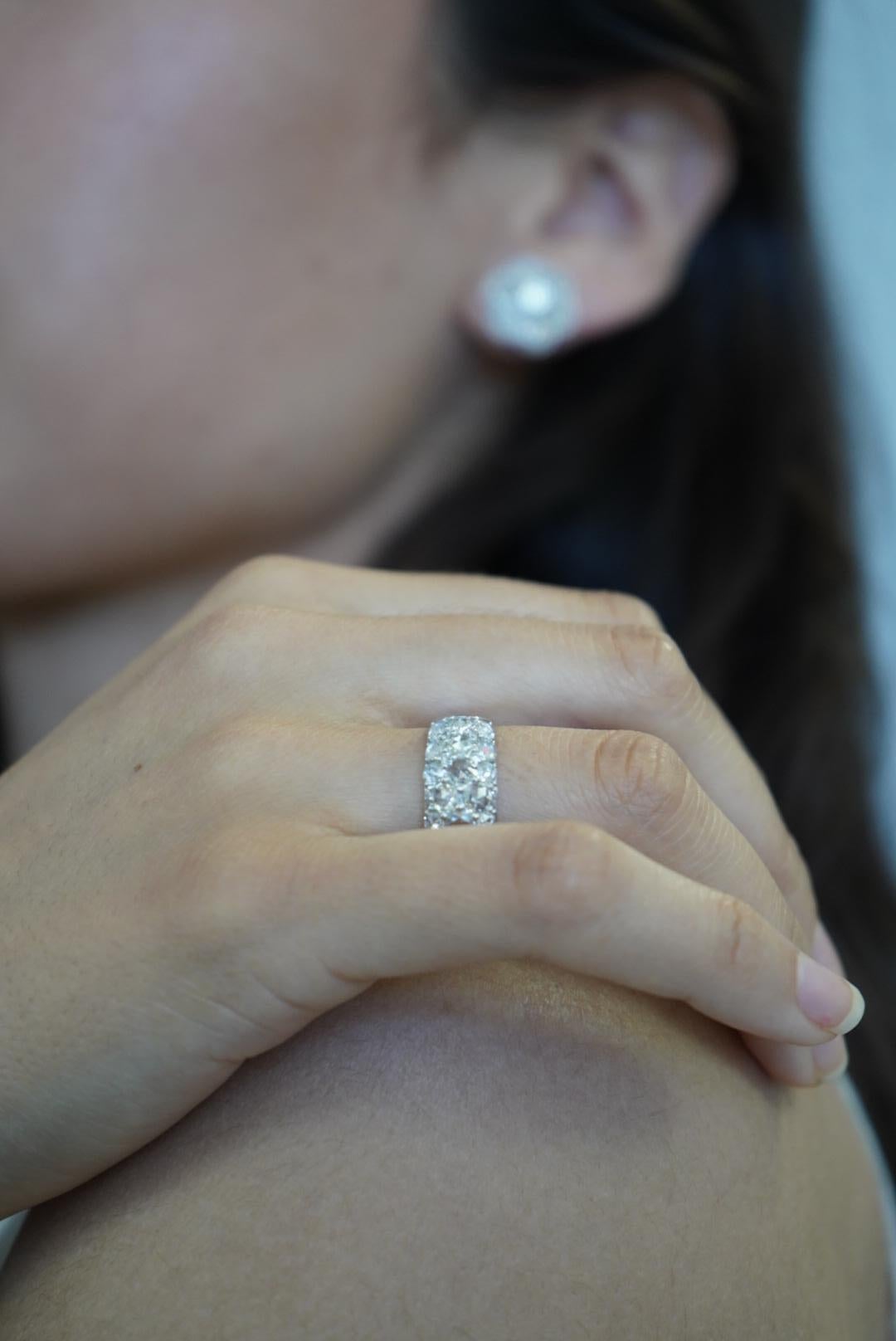7.29 Carat Rose Cut Cluster Ring 18K Gold For Sale 2