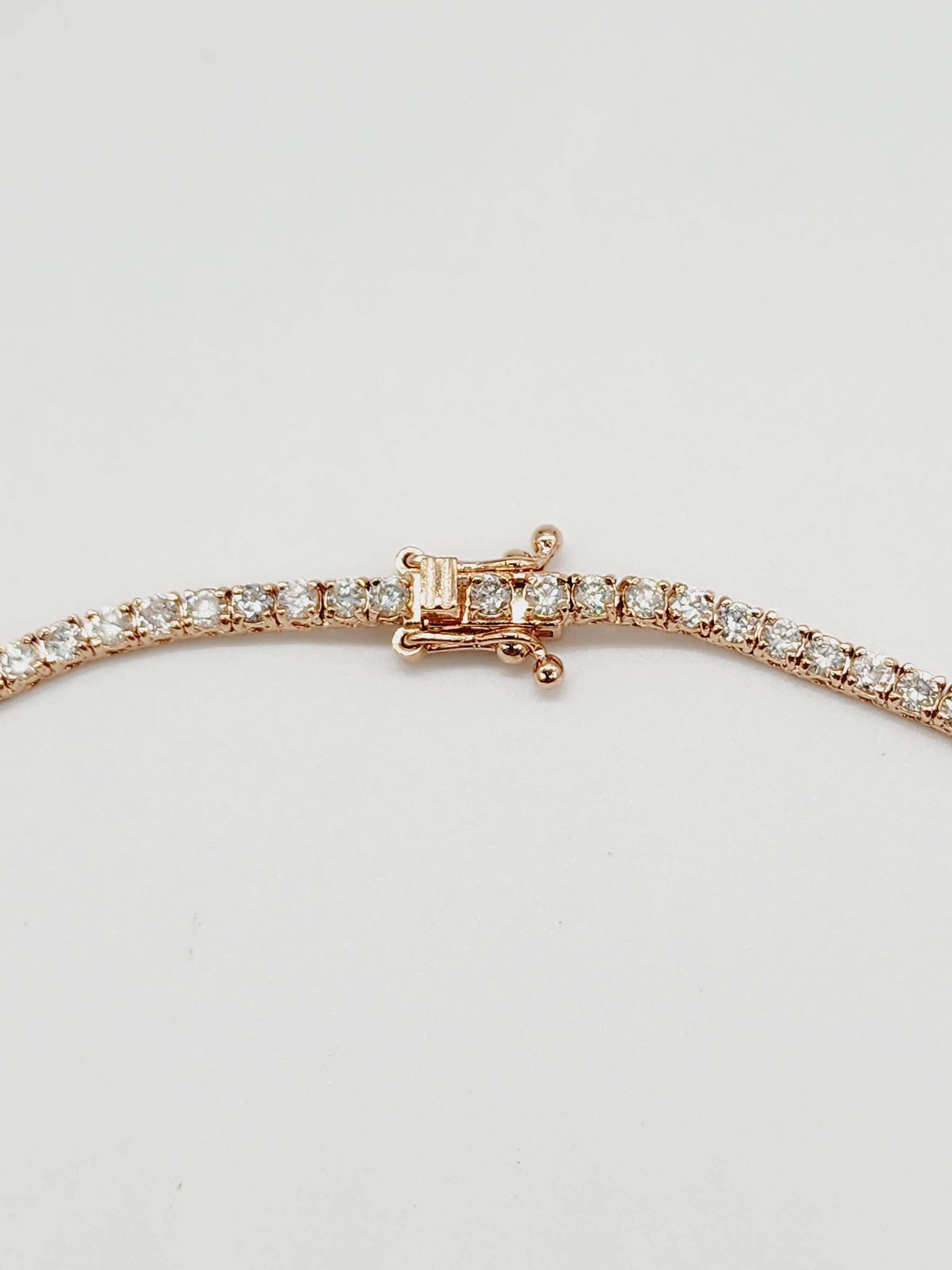 Collier de tennis en or rose 14 carats avec diamants ronds et brillants de 7,29 carats Neuf - En vente à Great Neck, NY