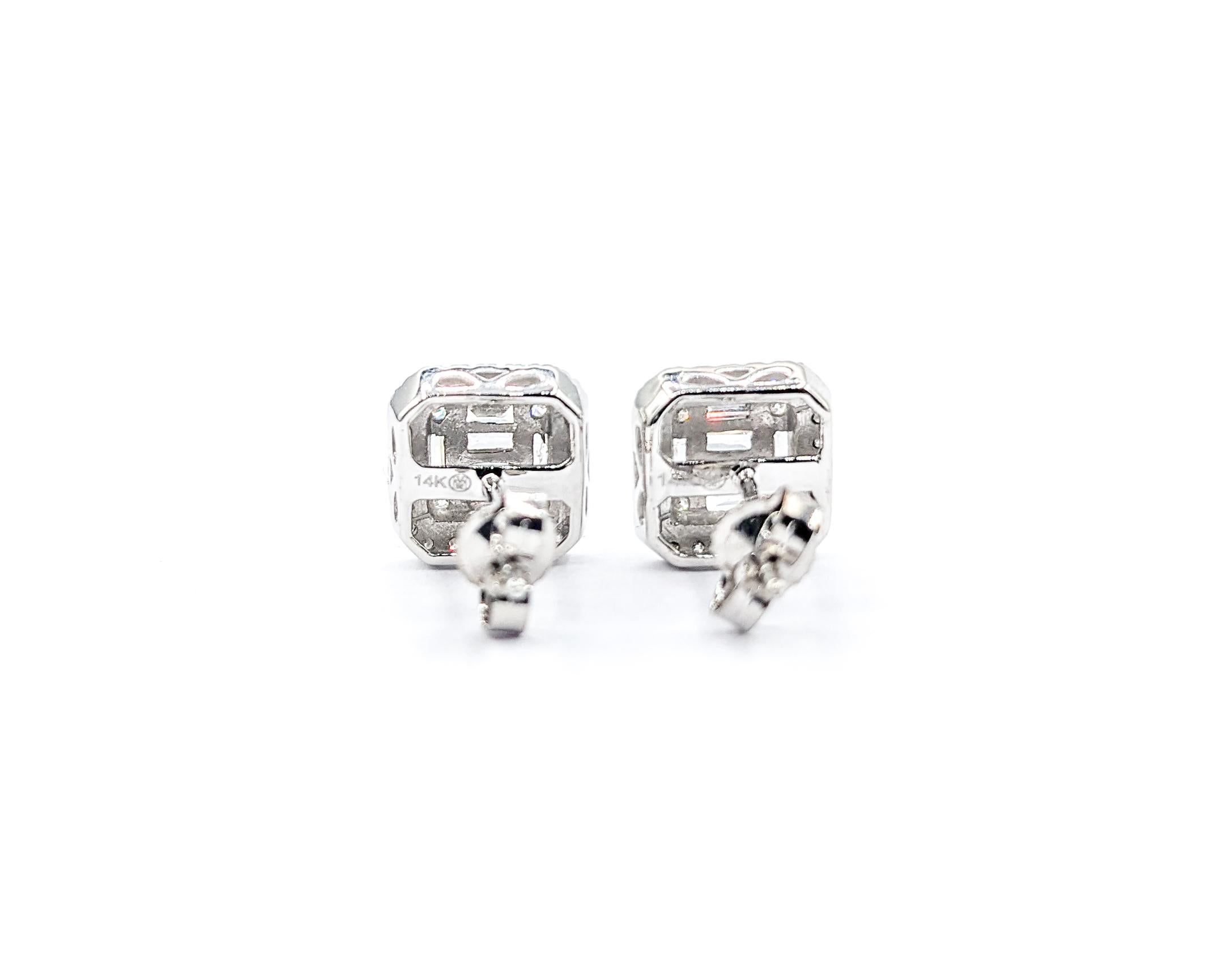 .72ctw Diamond Stud Earrings In White Gold In Excellent Condition For Sale In Bloomington, MN