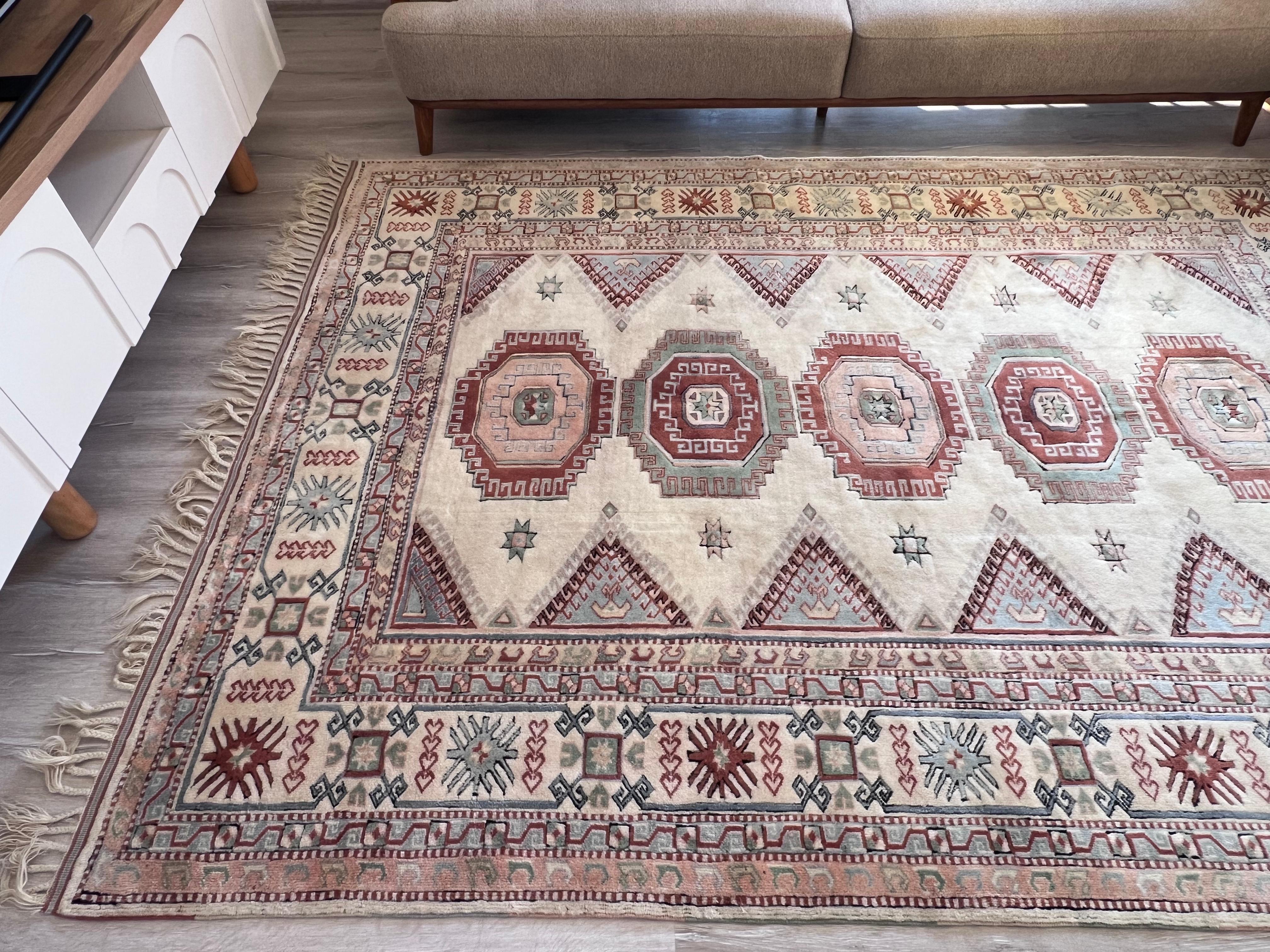 Annodato a mano 7,2x9,2 Ft Tappeto per l'area turca fatto a mano vintage unico nel suo genere. 100% lana naturale in vendita