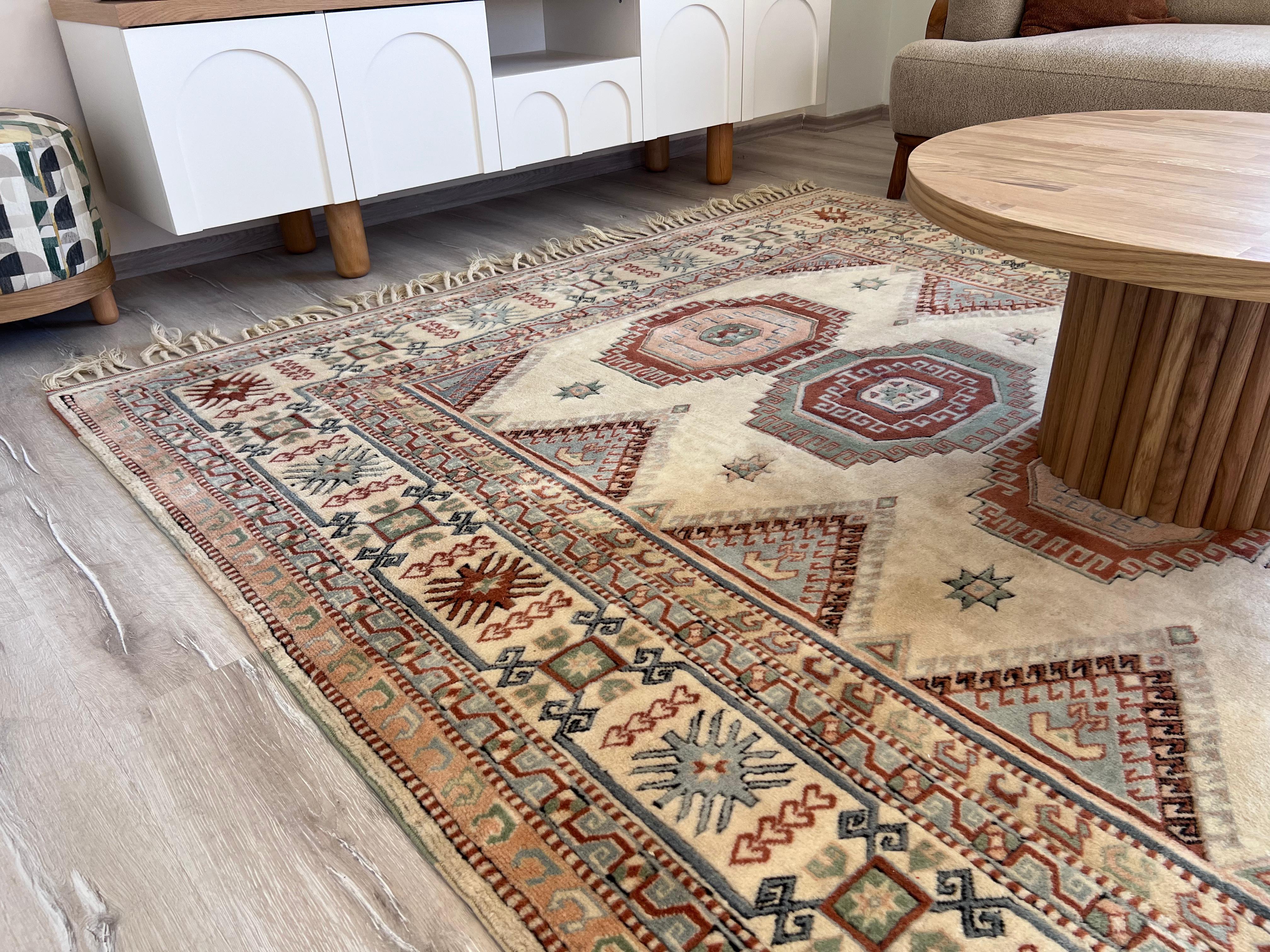 XX secolo 7,2x9,2 Ft Tappeto per l'area turca fatto a mano vintage unico nel suo genere. 100% lana naturale in vendita
