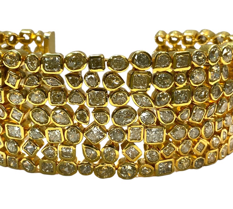 73 Carat Fancy Yellow Diamond 18K Yellow Gold Bracelet For Sale 5