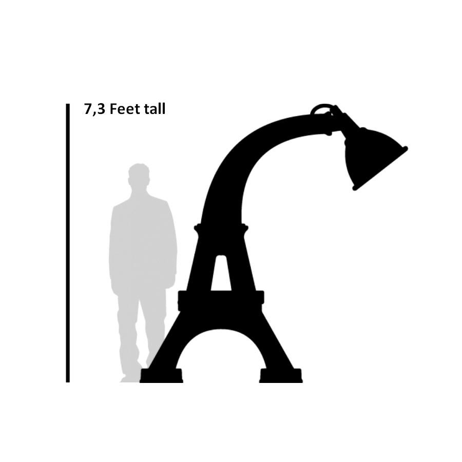 7.3 Fuß hohe schwarze Pariser Eiffelturm-Stehlampe von Studio Job, hergestellt in Italien (Moderne) im Angebot
