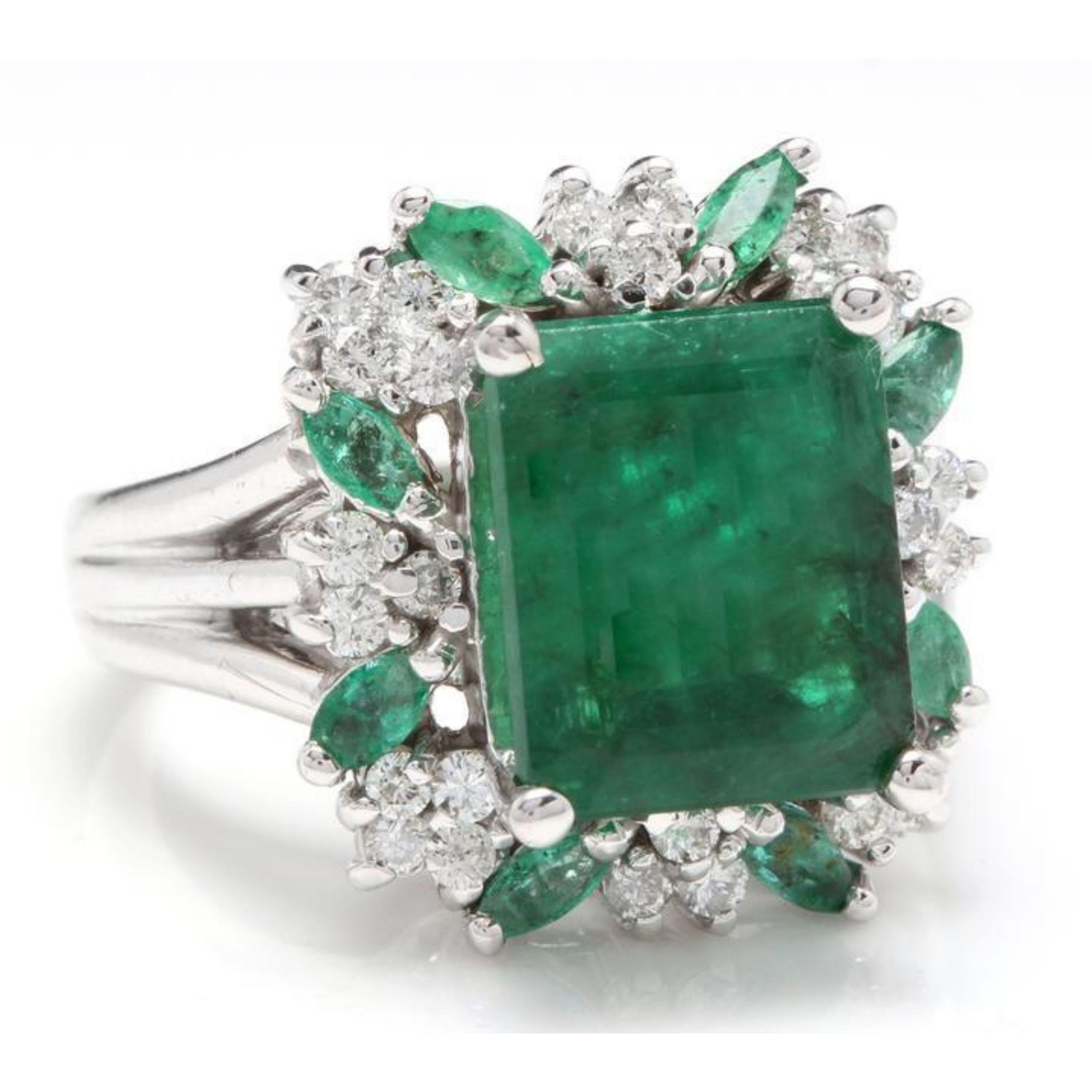 7.30 Carats Natural Emerald and Diamond 14K Solid White Gold Ring

Total Natural Green Emeralds Weight is: Approx. 6.30 Carats (transparent)

Center Emerald Cut Emerald Weight is: Approx. 5.00Ct (transparent)

Emerald Treatment: Oiling

Total Side