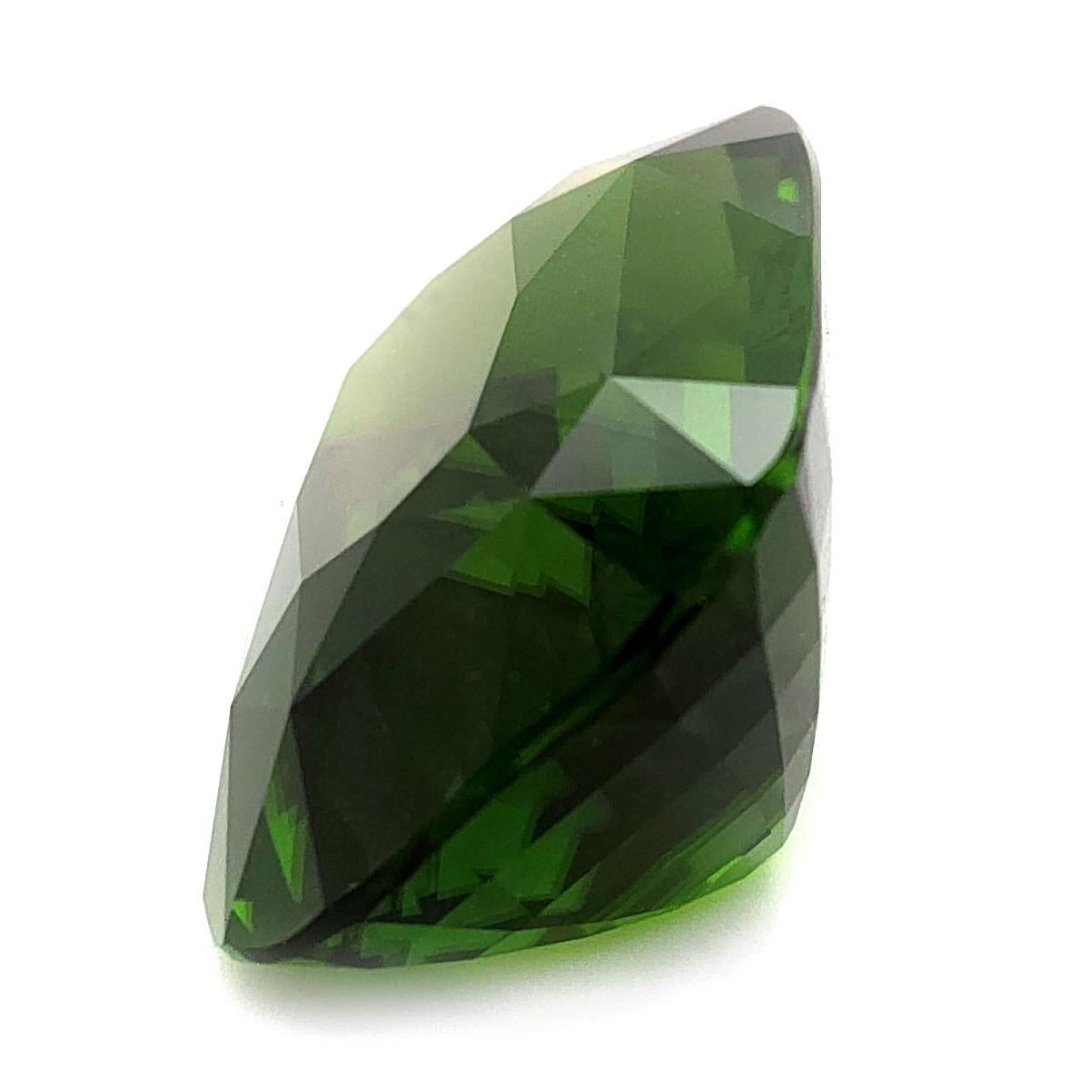 Natürlicher grüner Peridot Edelstein 73,18 Karat mit GIA Bericht / JupiterGem im Zustand „Neu“ in Los Angeles, CA