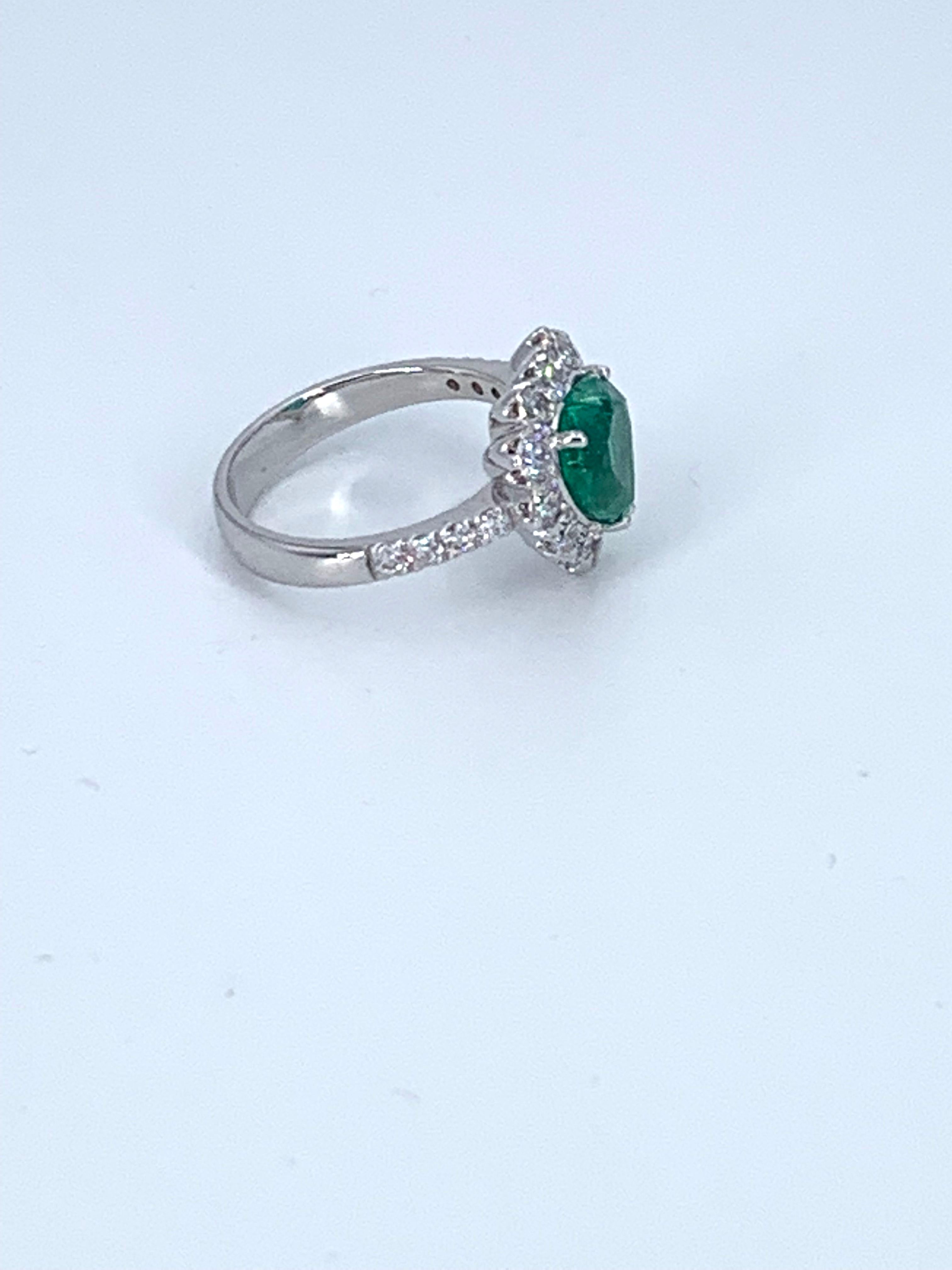 Women's or Men's Contemporary 7.32 Carat Emerald & 3.75 Carat Diamond Heart Shaped Ring For Sale