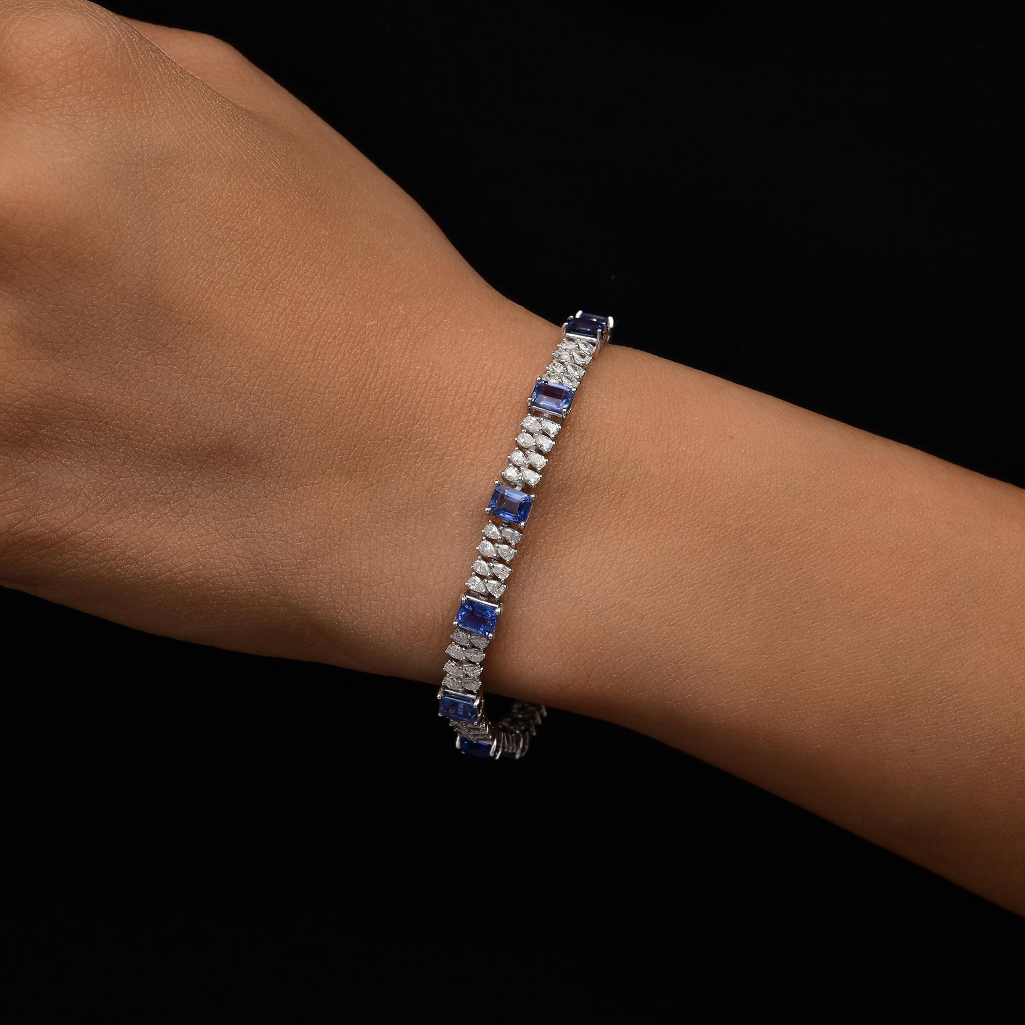 Zafiro azul brillante de 7,32 quilates y pulsera de tenis con diamantes de 3,36 quilates, oro blanco de 18 quilates en venta 1