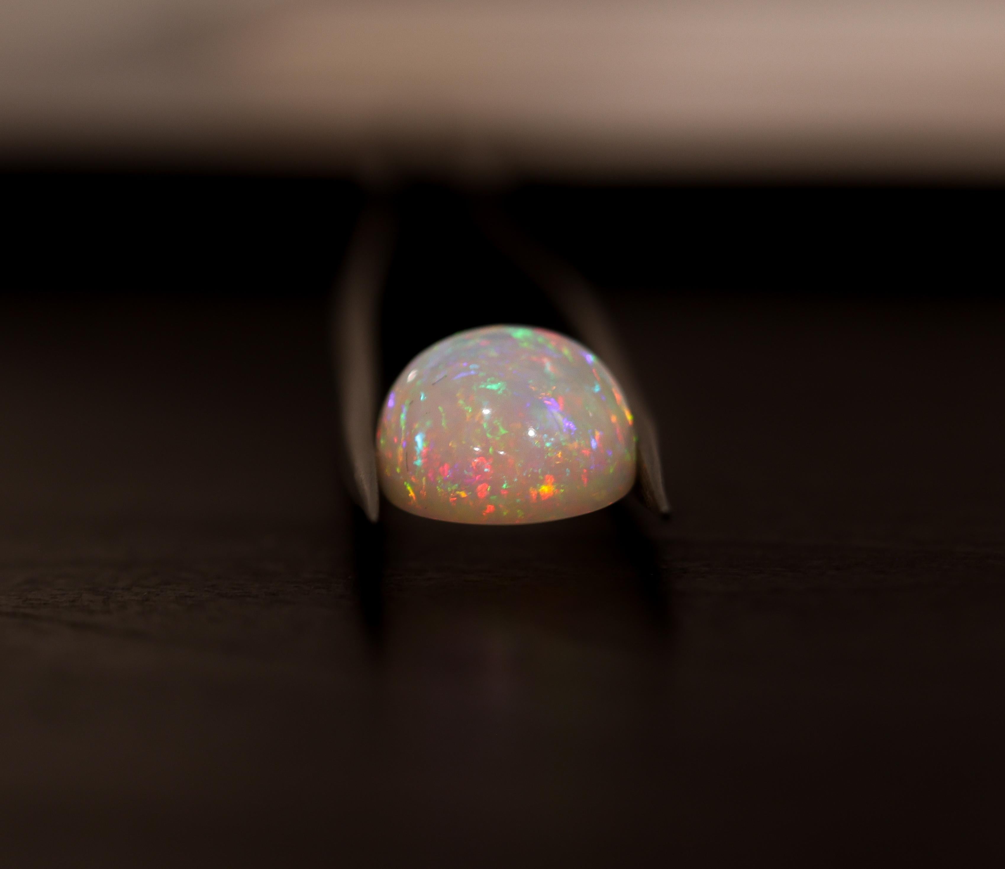 Oval Cut 7.33 Carat Ethiopian Opal Gemstone  Oval 17x12.5mm  Loose Gemstone For Sale
