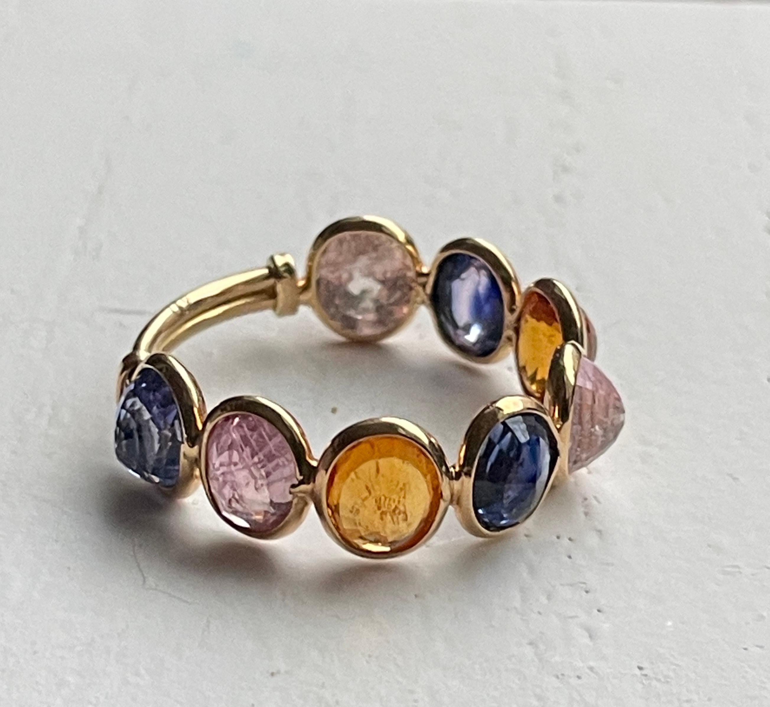 7.34 Carat Multi Sapphire Oval Checker Cut 18K Gold Ring In New Condition For Sale In New York, NY