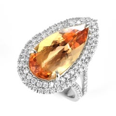 Anillo cóctel de topacio imperial natural y diamantes de 7,34 quilates, engastado en platino