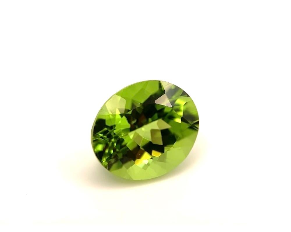Oval Cut 7.34 Carat Oval Peridot, Unset Loose Gemstone For Sale
