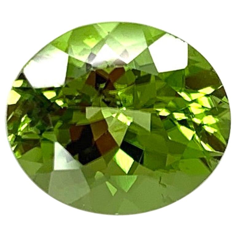 7.34 Carat Oval Peridot, Unset Loose Gemstone For Sale