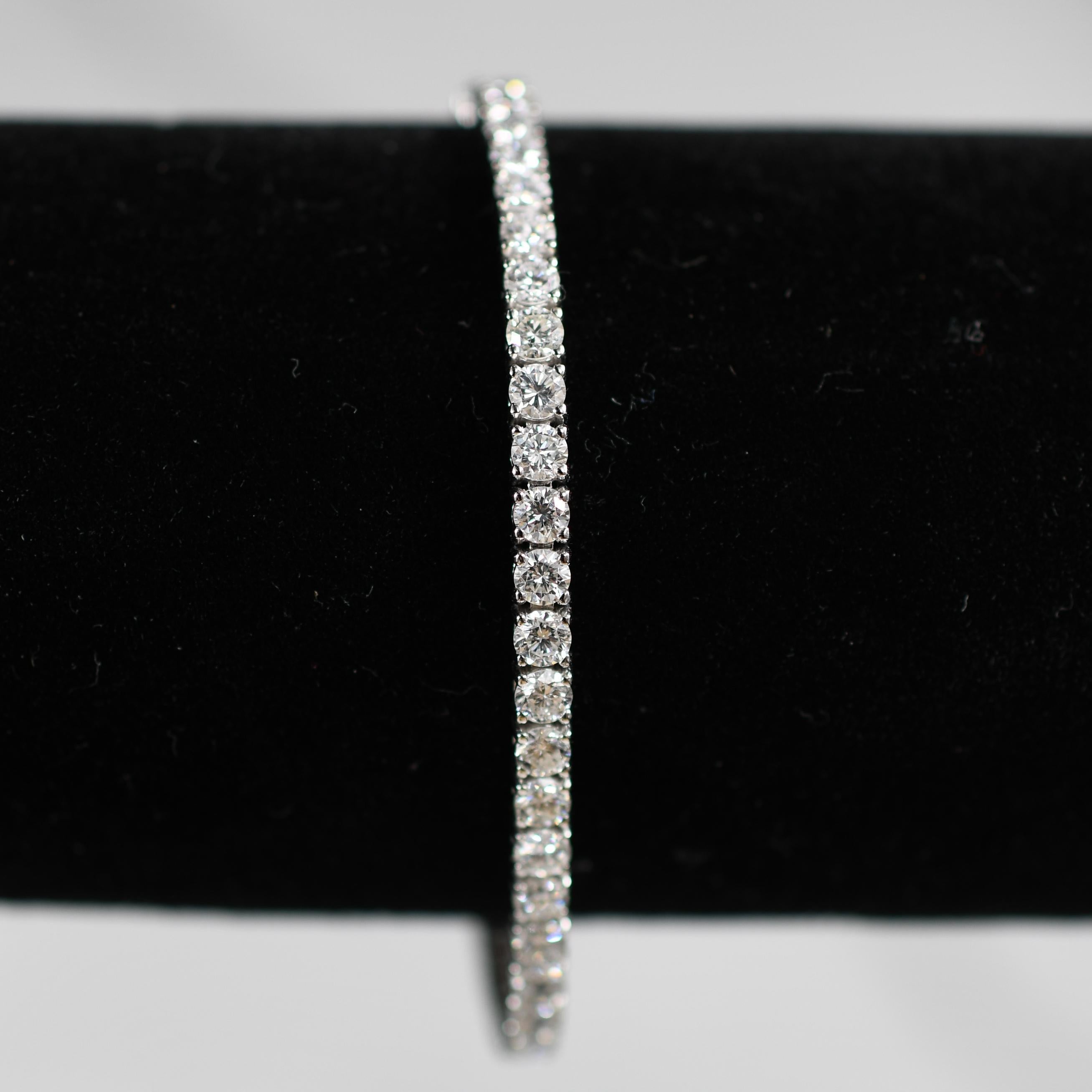 Women's 7.34ctw Round Brilliant Natural Diamond Tennis Bracelet in 14K White Gold