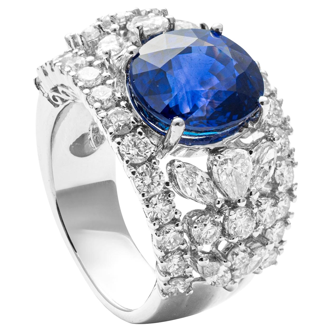 7.35 Carat Blue Sapphire and Diamond Cocktail Ring in 18 Karat White Gold For Sale
