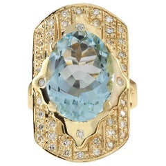 Natural Aquamarine 14 Karat Yellow Gold Diamond Ring