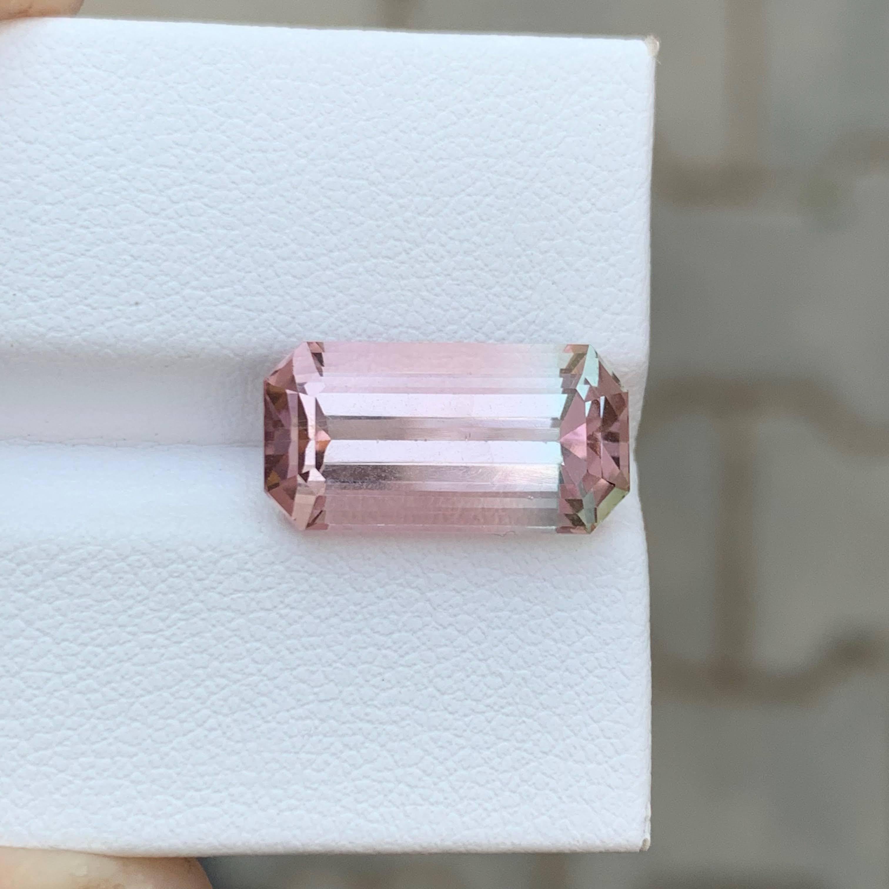 7.35 Carat Natural Loose Bi Color Tourmaline Stone Emerald Cut Afghan Gemstone (pierre précieuse afghane de taille émeraude) en vente 1