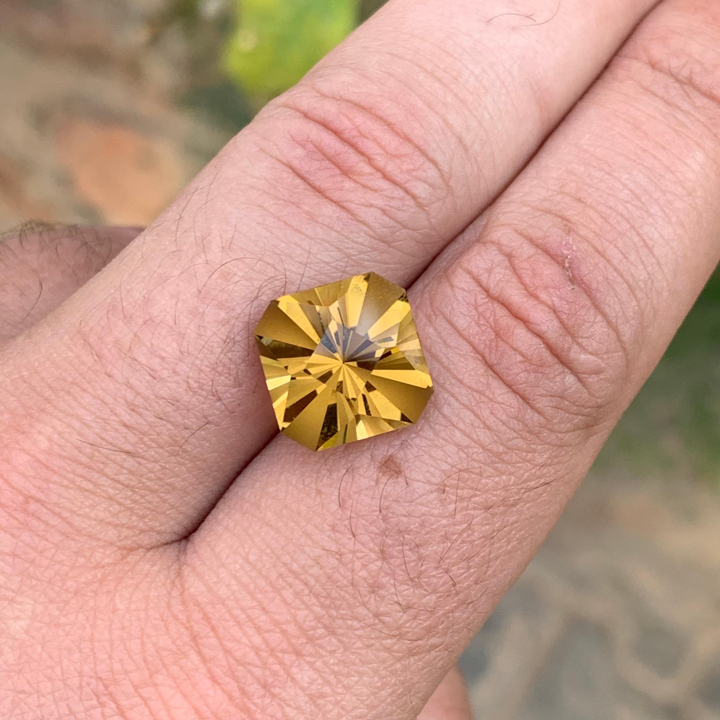 7,35 Karat Perfekter Oktagon Hanami-Schliff Lose Citrin Edelstein für Damen oder Herren im Angebot
