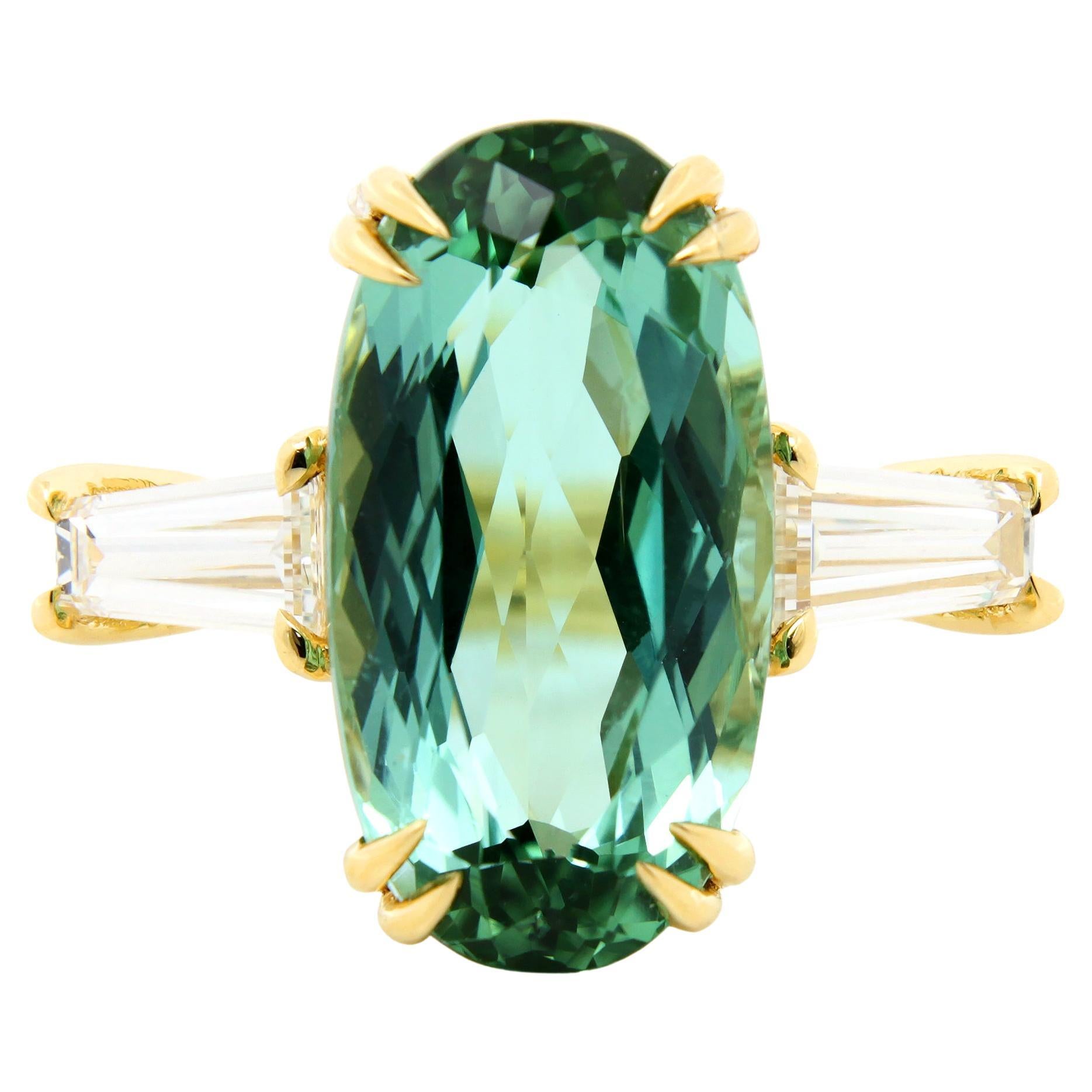 Bague en or jaune 18 carats, tourmaline afghane de couleur claire de 7,35 carats et diamant GIA en vente