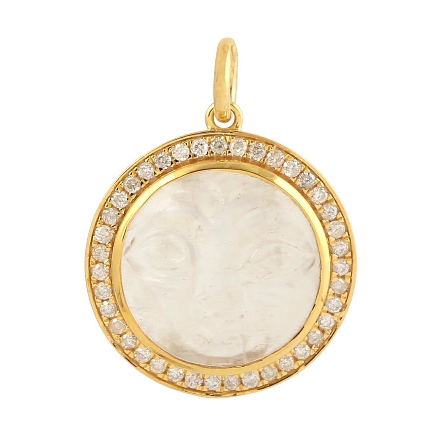 Modern 7.36 carat Carved Moonstone Diamond 14 Karat Gold Pendant Necklace For Sale