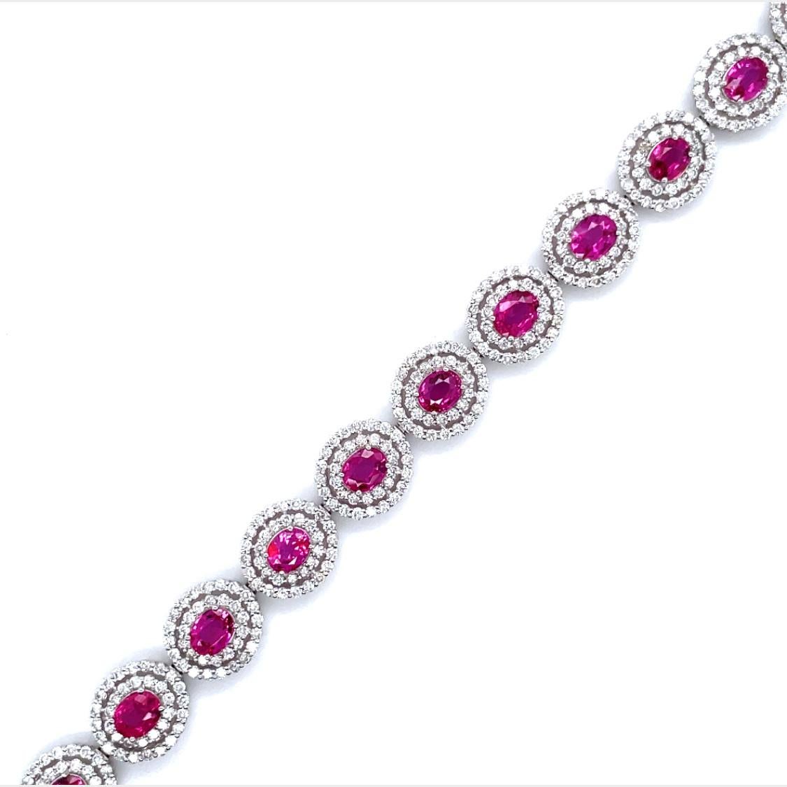 7.36 Carats Natural Unheated Rubies and Diamonds Tennis Bracelet Set in Platinum In New Condition In Tokyo, JP