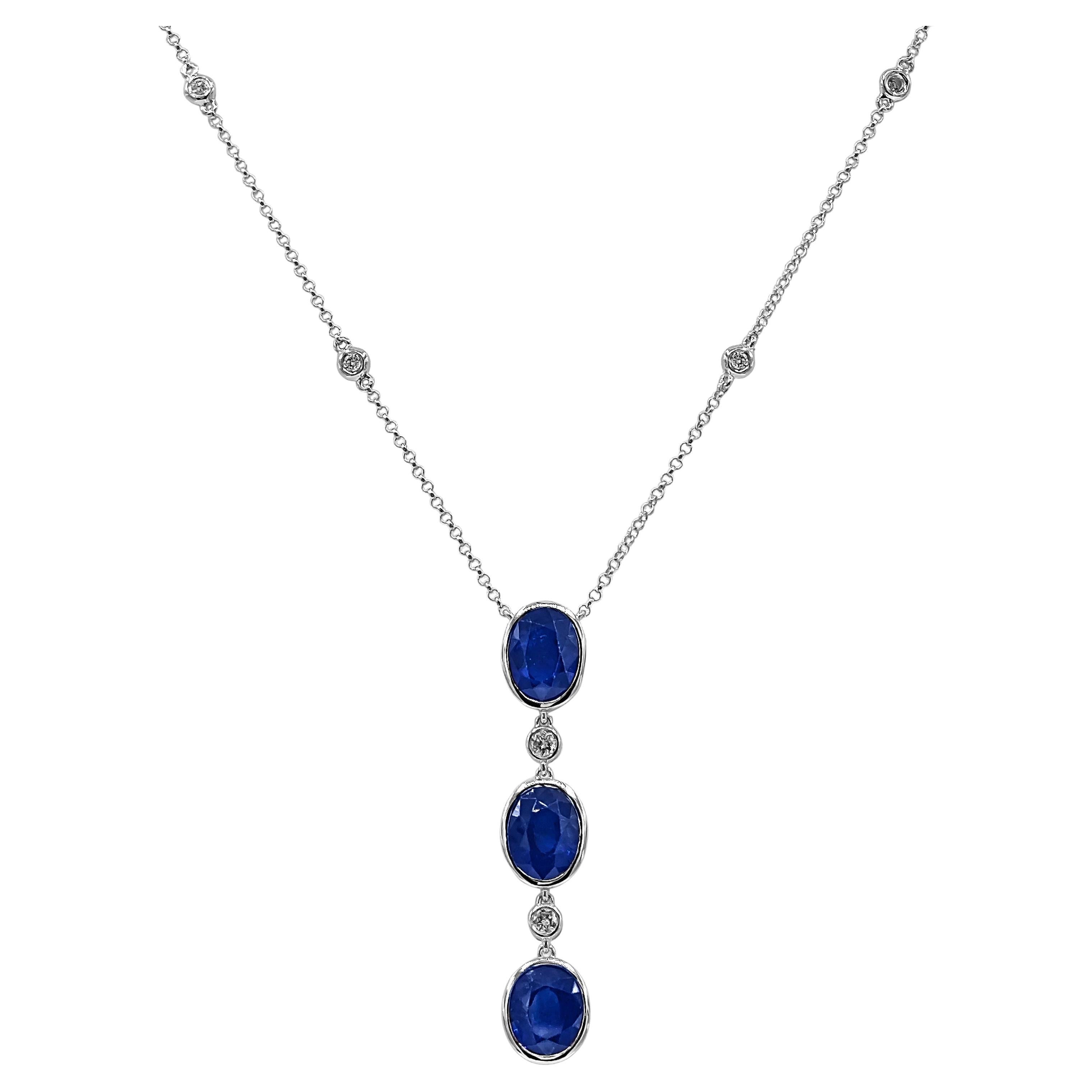 7.36 Carats Sapphire and White Diamond White Gold Necklace