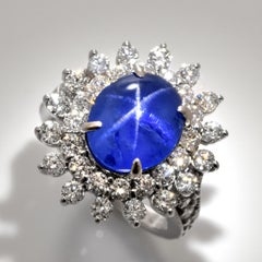 Bague en platine avec saphir étoilé de Ceylan non chauffé de 7.37 carats, naturel