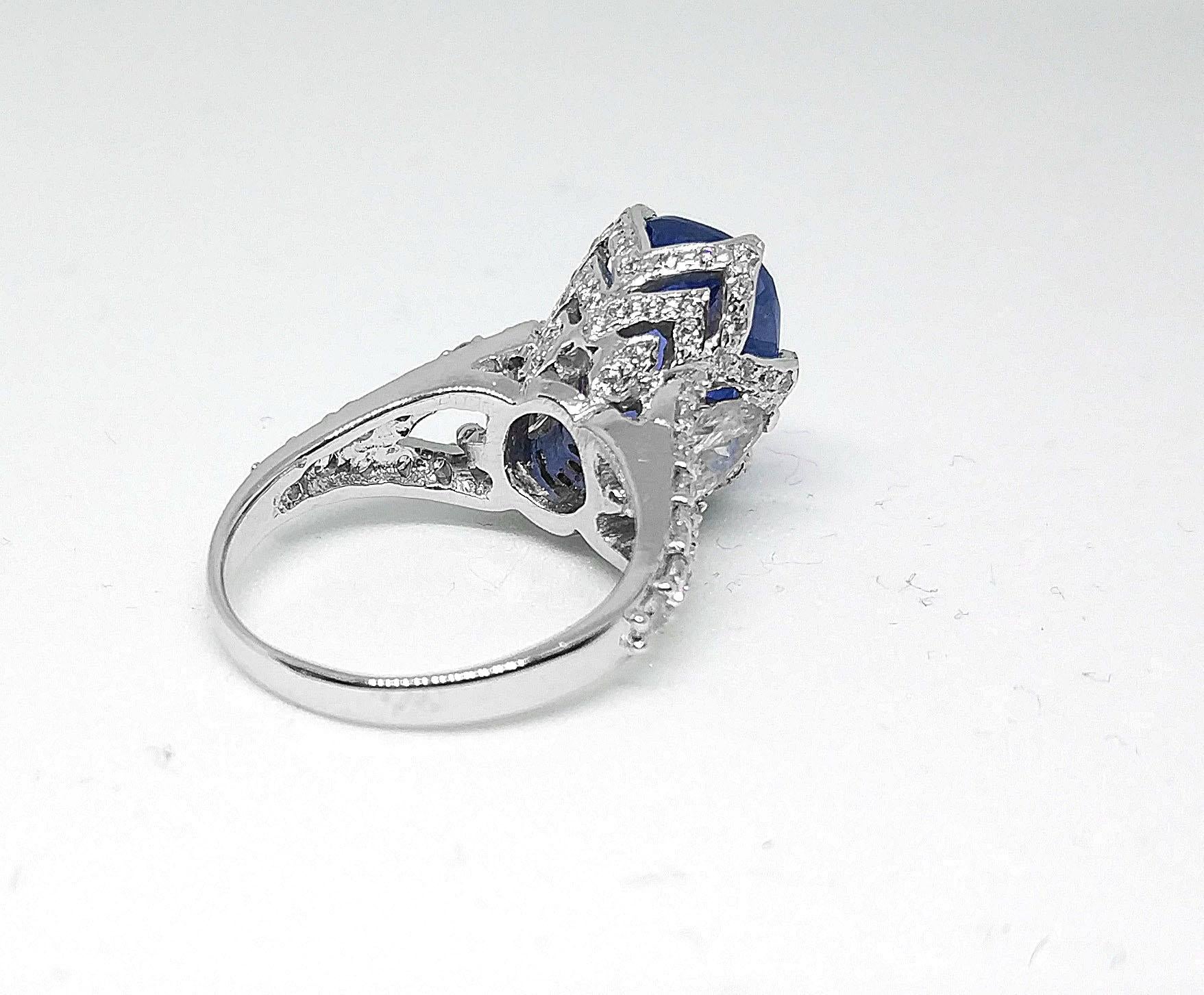 7.37 Carat Prime Sapphire 2.4 Carat Diamond Ring circa 1970 For Sale 1