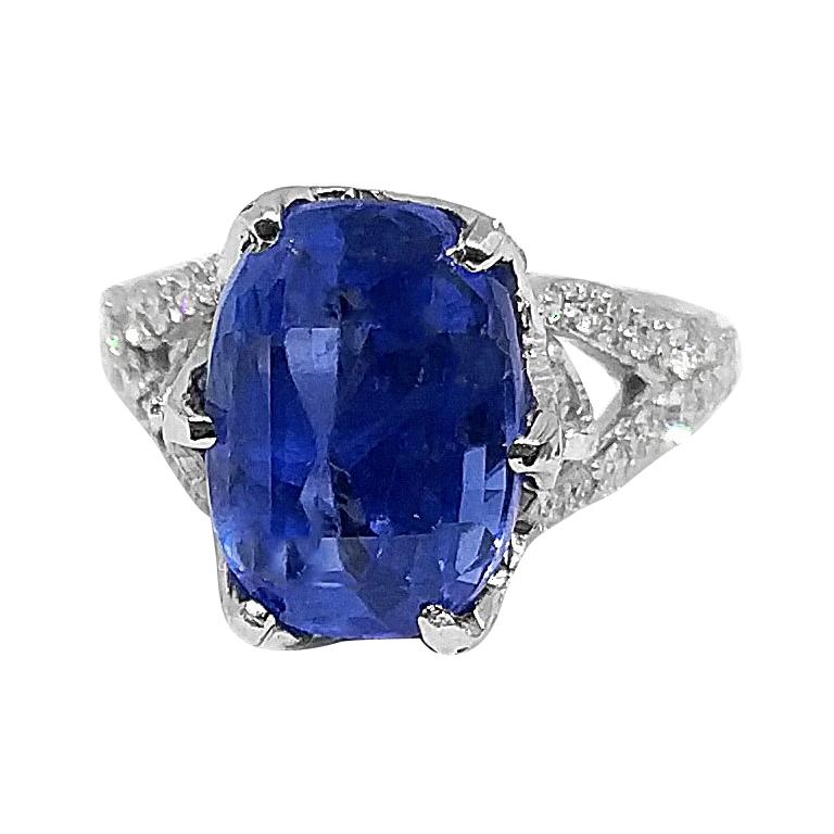 7.37 Carat Prime Sapphire 2.4 Carat Diamond Ring circa 1970 For Sale