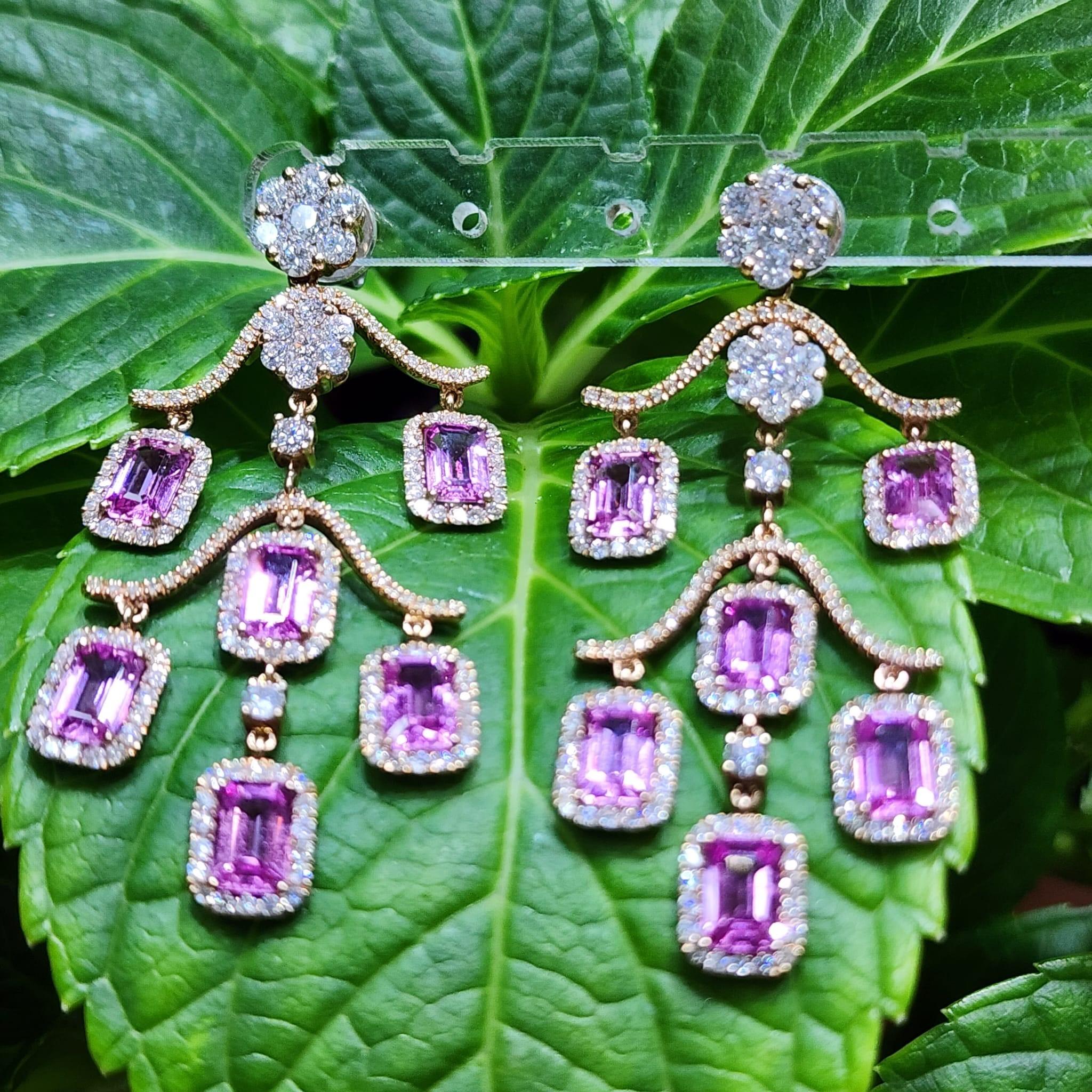 7.38 Carats Pink Sapphire Diamonds Chandelier Earring in 18 Karat Rose Gold Damen im Angebot